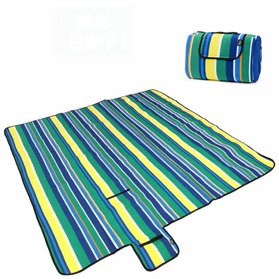Couverture de Pique-Nique Tapis de Plage Extra Large Isolation Thermique étanche au Sable Tapis de Camping Portable Tapis de Sol Rampant Doux extérieur étanche 200x200 cm