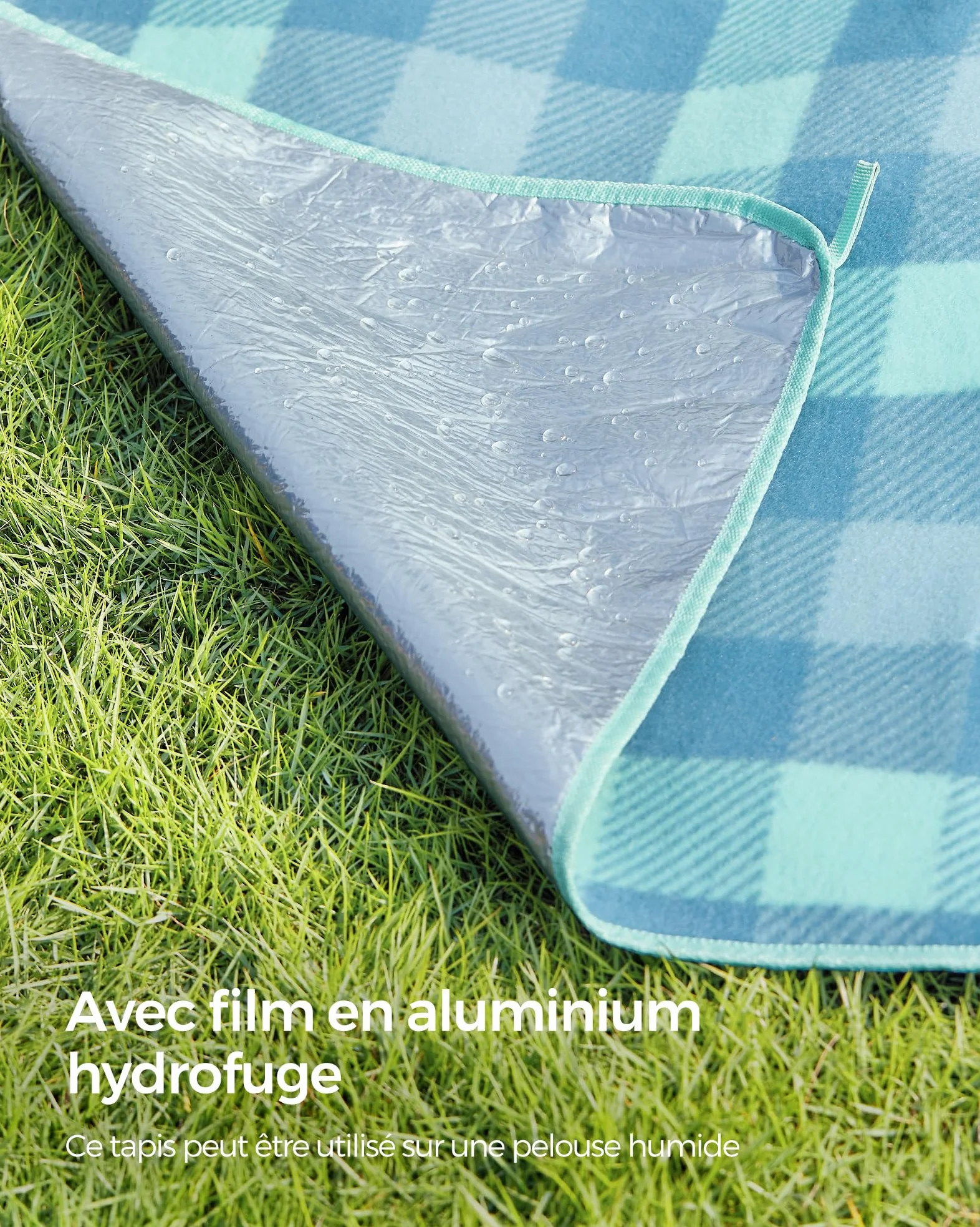 SONGMICS Couverture de Pique-Nique, Hydrofuge, Pliable, 200 x 300 cm | Grand Tapis Portable, 4 Piquets de Sol, pour Camping, Jardin, Plage, Extérieur, Bleu, Collection TOMMI GCM012Q03