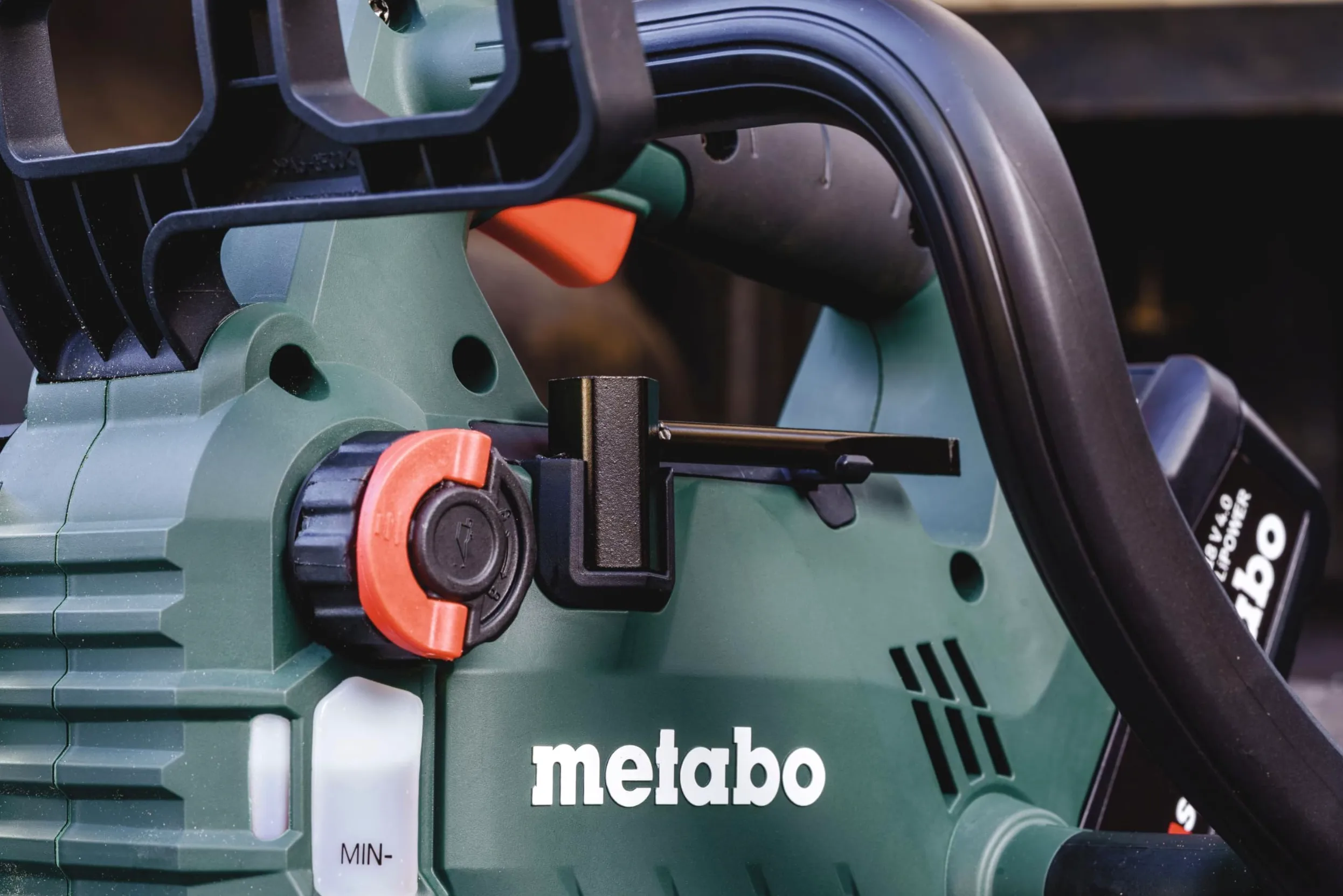 metabo Tronçonneuse sans fil MS 18 LTX BL 25-18 V, CAS, 25 cm, Oregon SpeedCut Nano - Brushless, interrupteur de sécurité, arrêt rapide de chaîne, tronçonneuse légère et compacte pour l'entretien des