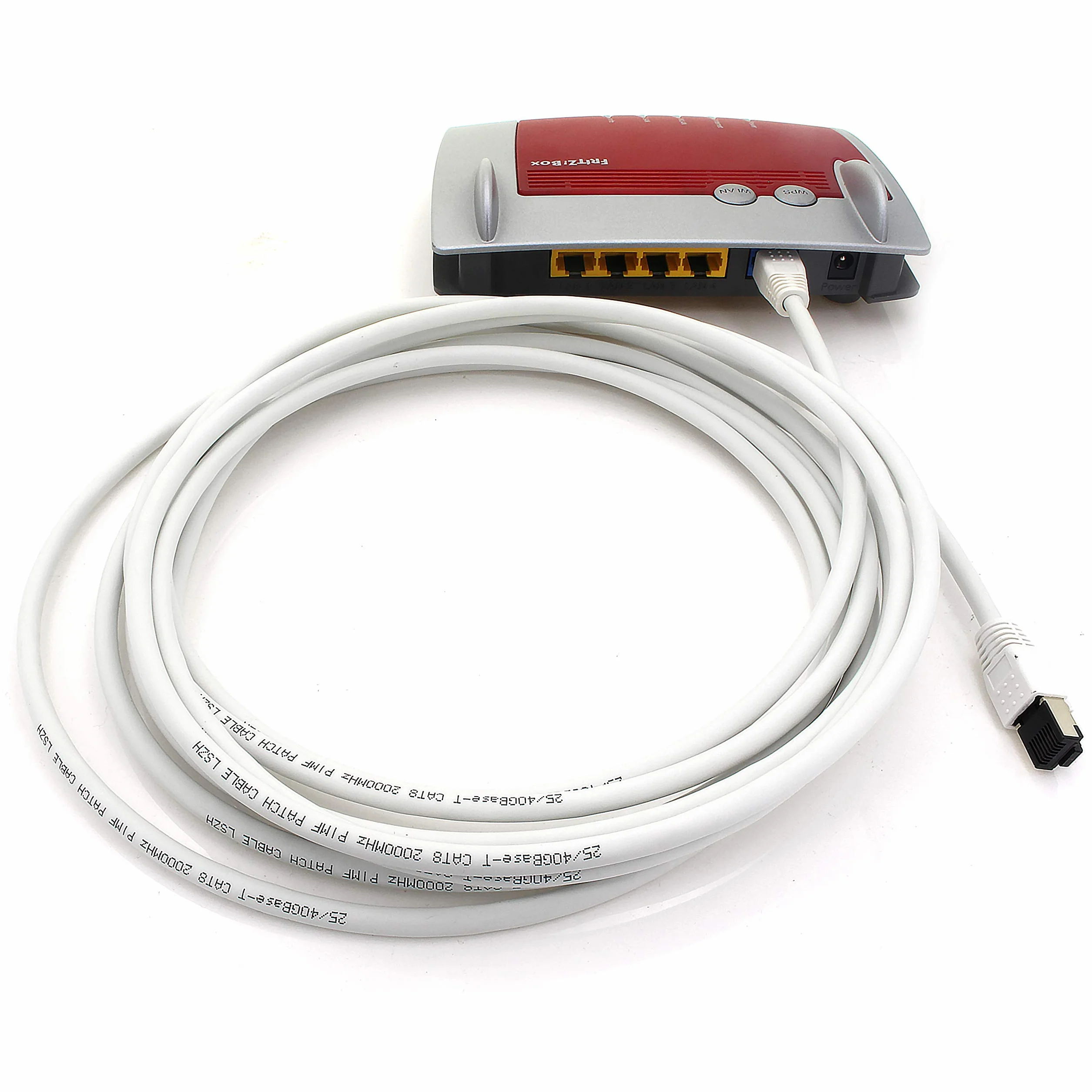 Câble réseau Cat 8 0,5 m blanc lot de 5 Ethernet 2000 MHz 40 Gbit s 40GBase-T PoE+ LSZH