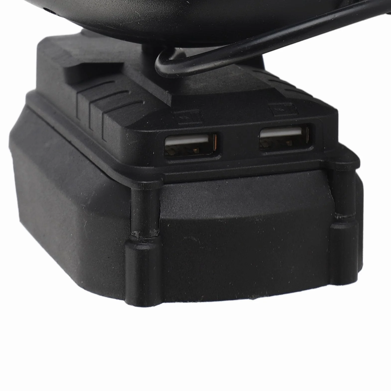 Petit chauffage d'appoint portable à piles 18 V 2 réglages de température BL1815