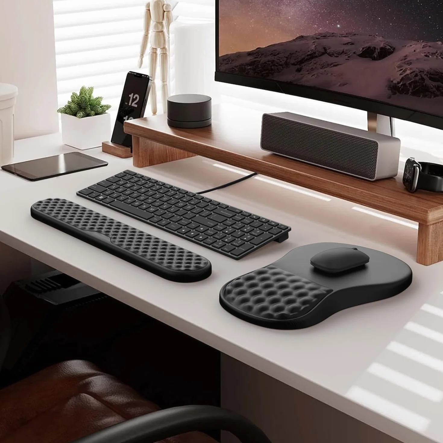 Tapis Souris Ergonomique Repose-Poignet avec Éponge Mémoire et Base Antidérapant pour Jeux et Bureau