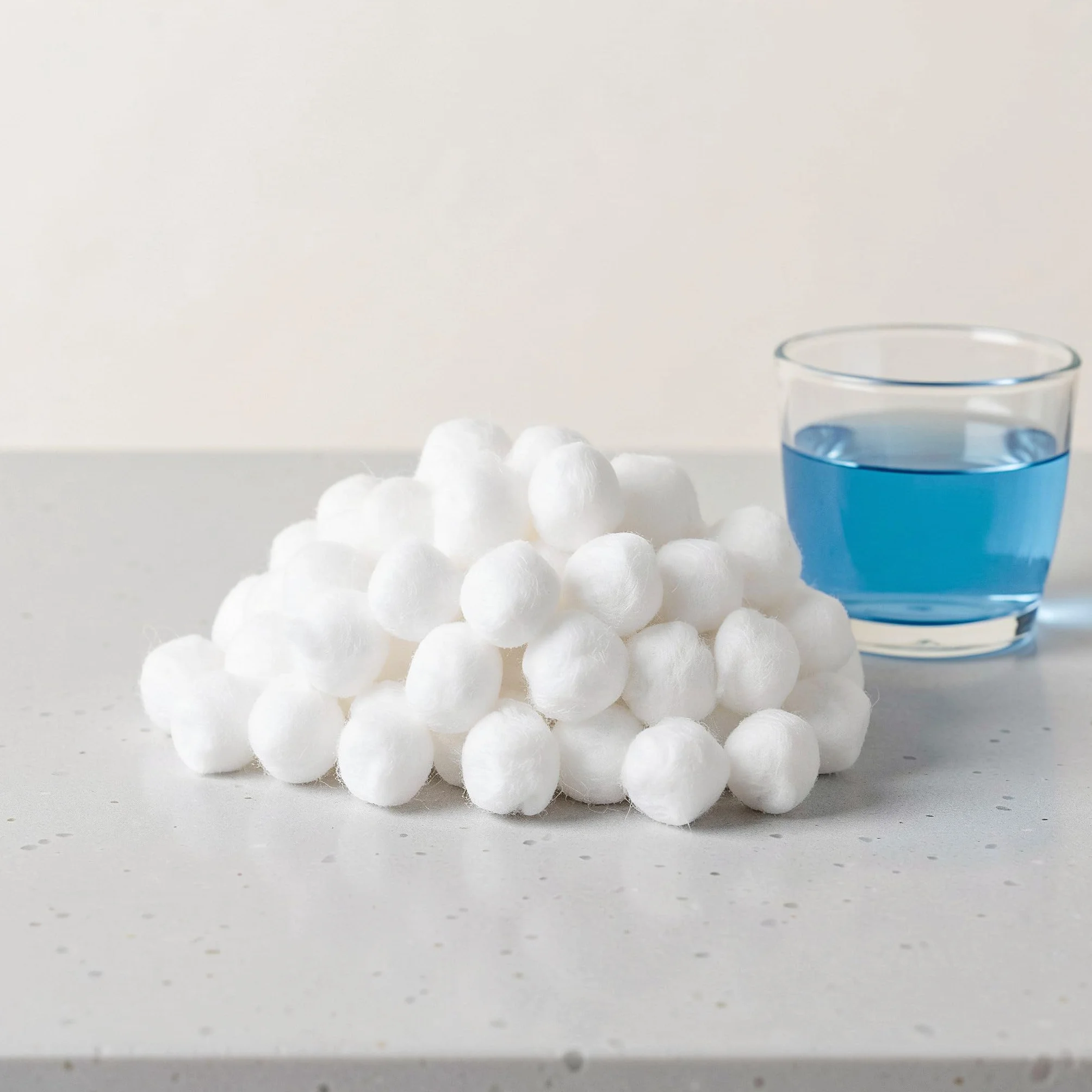 Kisangel 1 Lot de Billes filtrantes pour Piscine - 1,4 kg de Billes de Sable en Fibre de Rechange - Nettoyage en Profondeur réutilisable pour spas, Aquariums, et Autres bassins