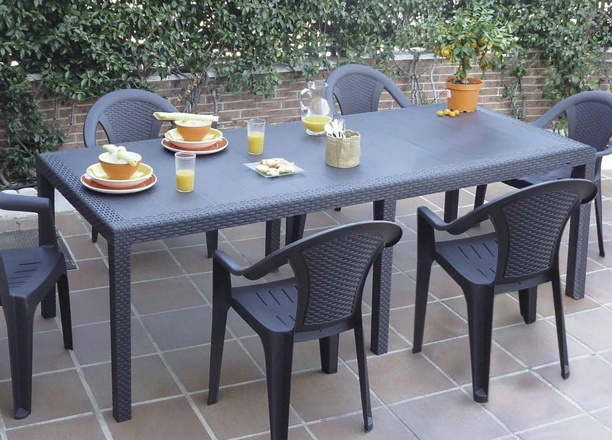 Dmora Table d'extérieur rectangulaire extensible 150-220 cm anthracite Made in Italy