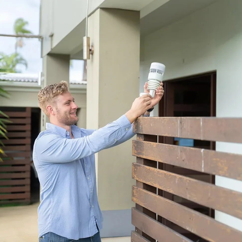 Ecowitt WS90 – Station météo sans fil extérieure, alimentée par Shelly, Bluetooth et Zigbee, Thermomètre et hygromètre connecté, Mesure vent, pluies, UV, Baromètre, IPX5, Aliemntation solaire