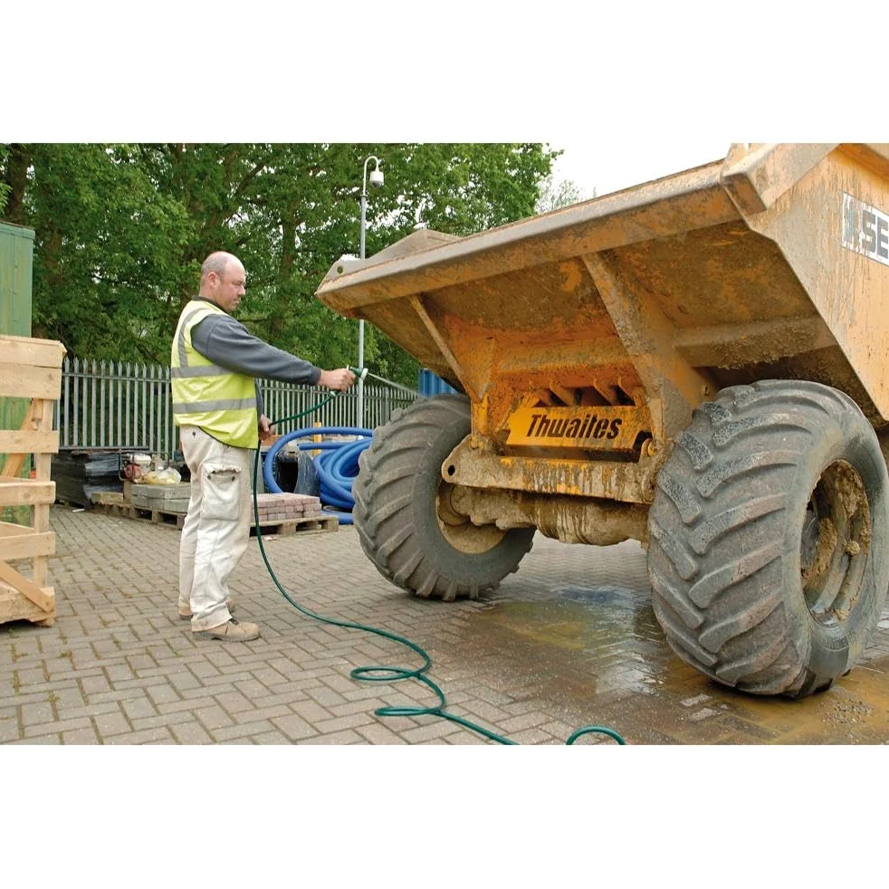 Draper Tuyau d'arrosage de jardin de 30 m et pistolet pulvérisateur | Renforcé avec du fil de polyester 12 mm | Tuyau de jardinage en PVC robuste de 2 mm d'épaisseur | Longue portée | 56447