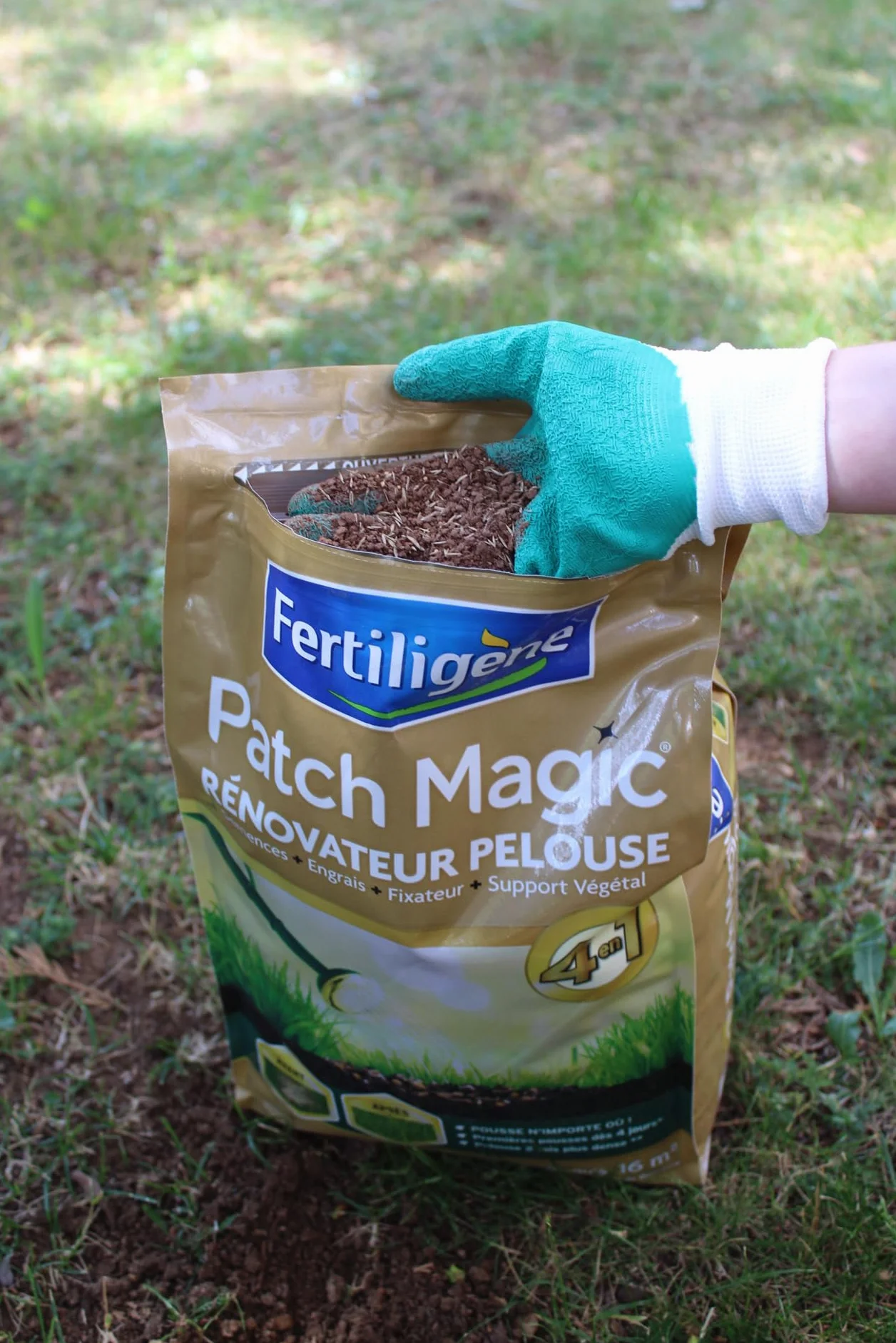 FERTILIGÈNE Patch Magic Rénovateur de Pelouse 7kg – Formule 4-en-1 – Pousse en 4 Jours – Pour 30 m²
