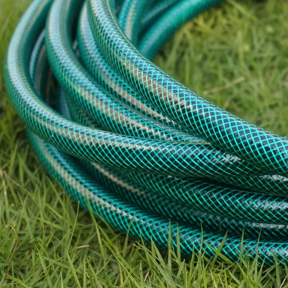 WESEN Tuyau d'arrosage en PVC de 5 m/10 m/15 m/20 m/30 m/50 m, tuyau d'arrosage flexible de 1,27 cm avec raccords de buse de pulvérisation pour extérieur/cour/pelouse/bateau (vert, 20)