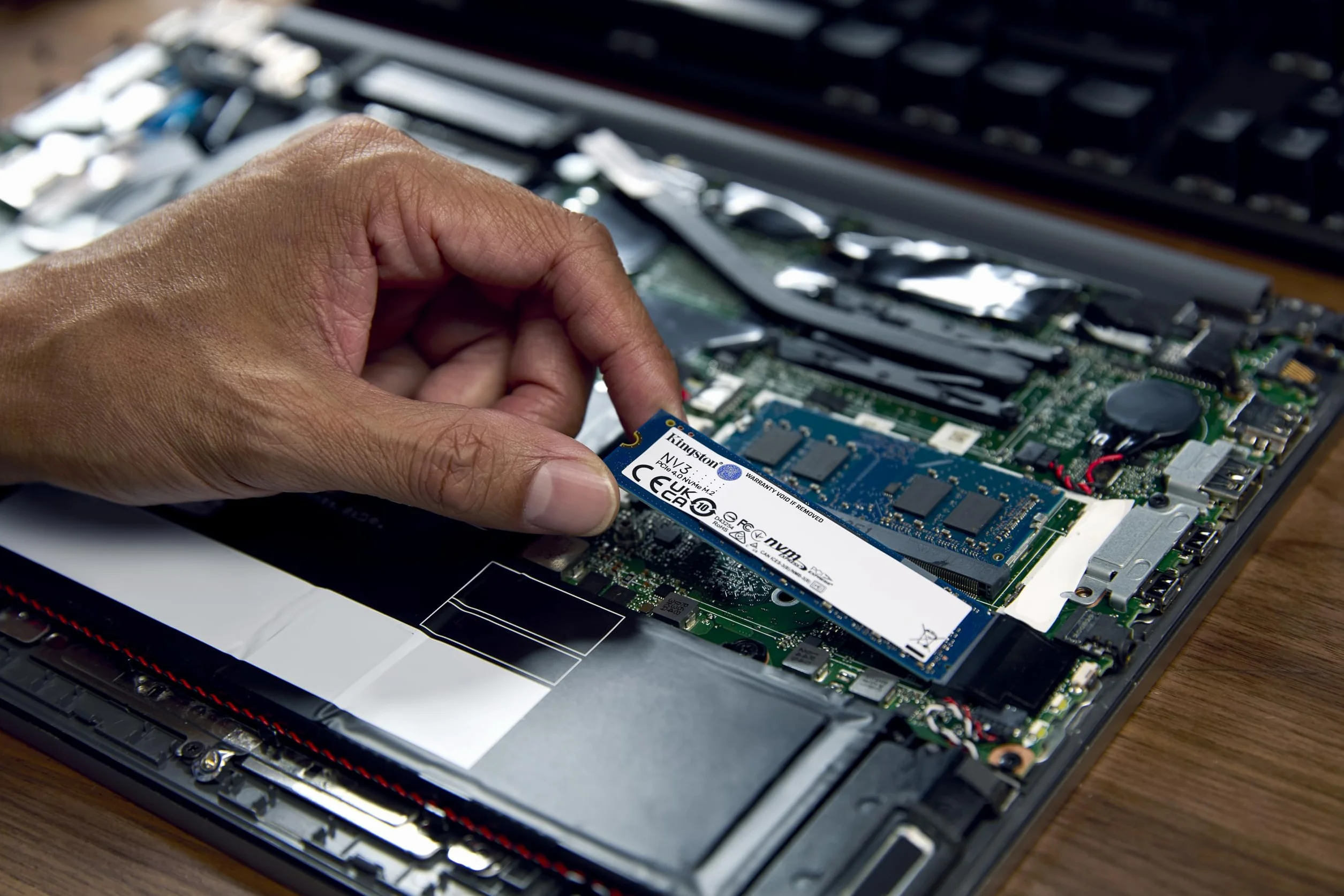 Kingston NV3 NVMe PCIe 4.0 SSD 1TB M.2 2280