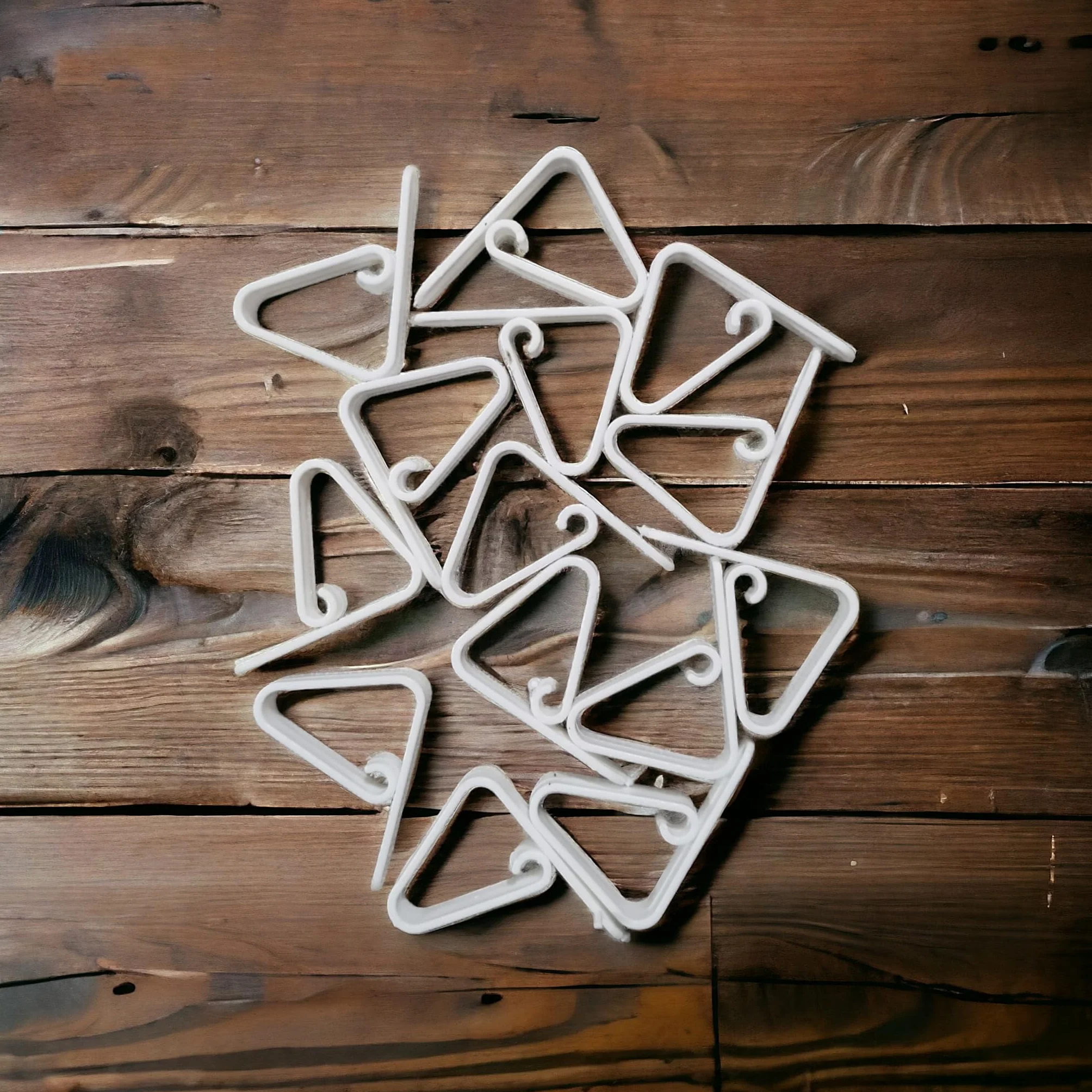 Set de 14 Pinces Clips Nappes Blanches - Pinces à Nappes en Plastique 4.5 cm - Robustes et Polyvalentes