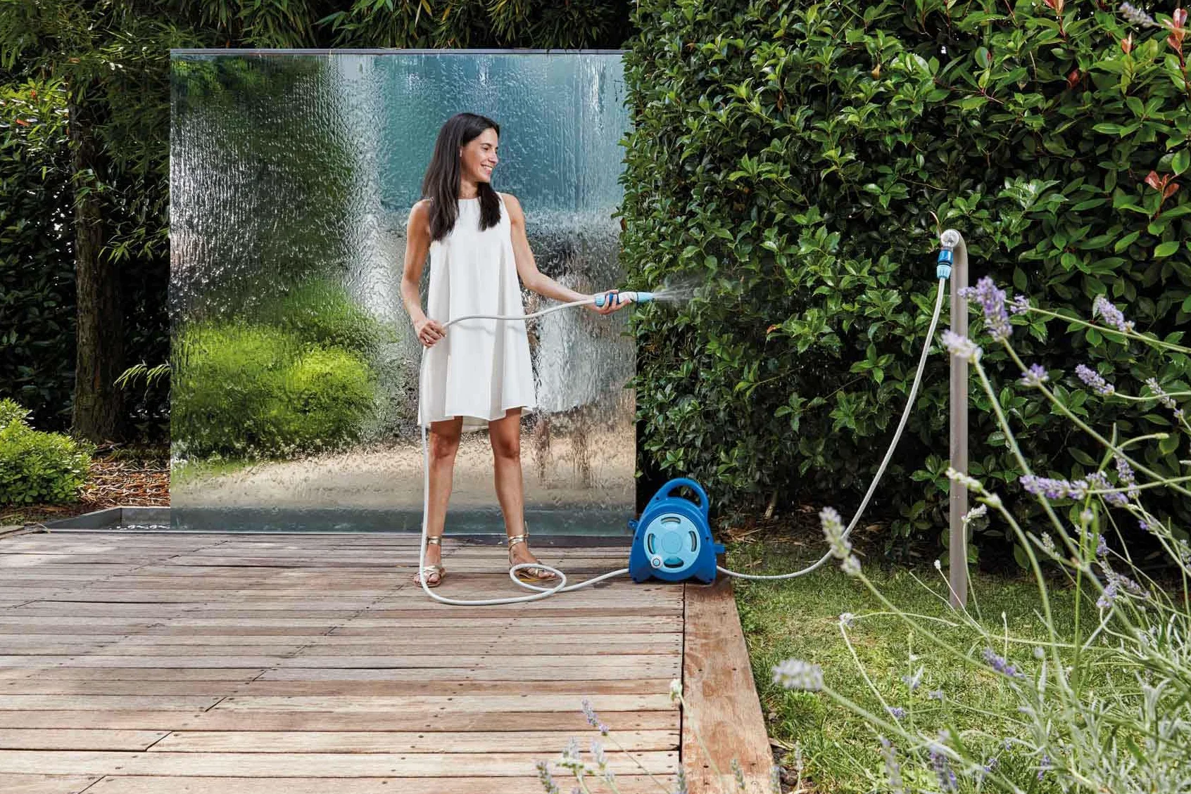 G.F. Srl, Enrouleur de tuyau Aquabag Collection for Ocean, Compact avec 16,5 mètres de tuyau, idéal pour irriguer les plantes et les fleurs sur balcon, terrasse ou jardin de taille moyenne
