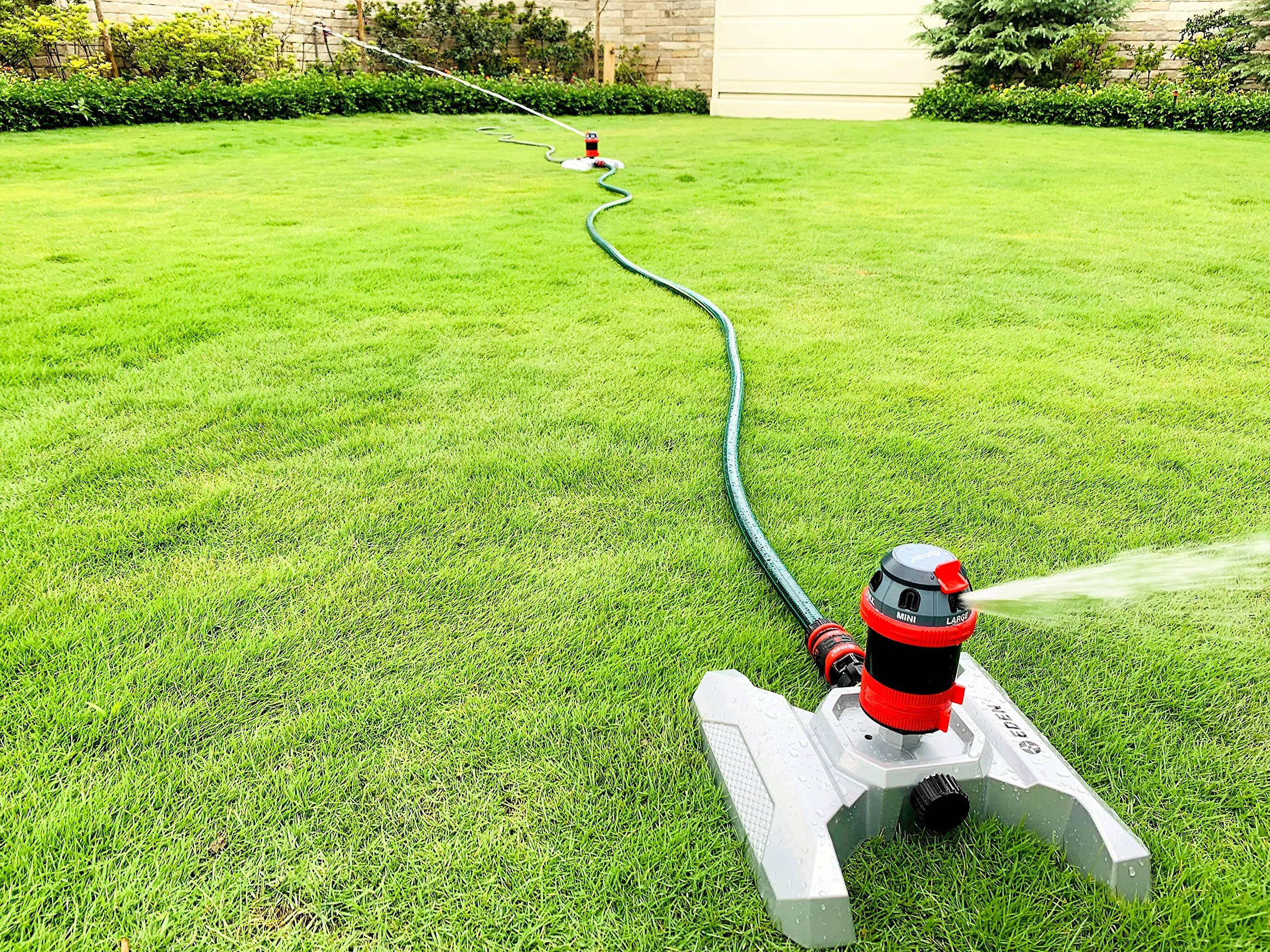 Eden 96122 Arroseur de Jardin Rotatif Mobile en métal réglable à 6 Modes pour Cour avec kit de démarrage à Connexion Rapide, arrose jusqu'à 24,4 m de diamètre