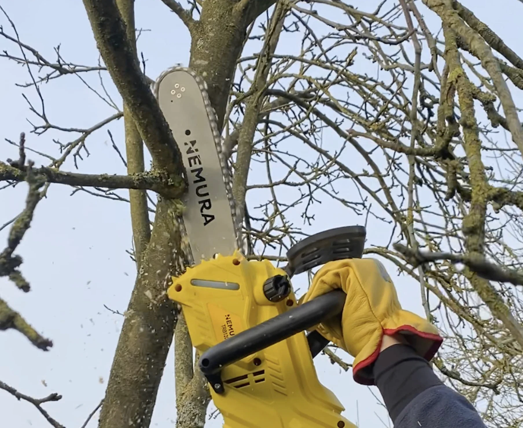 Nemura Guide de 50 cm et Lot de 3 Chaînes de tronçonneuse - Compatible avec les marques ACTIVE,MAKITA... 72 Maillons Entraîneurs - Pas 3/8 - Jauge 0.58 (1,5mm) - Pièces Détachées - Marque Française