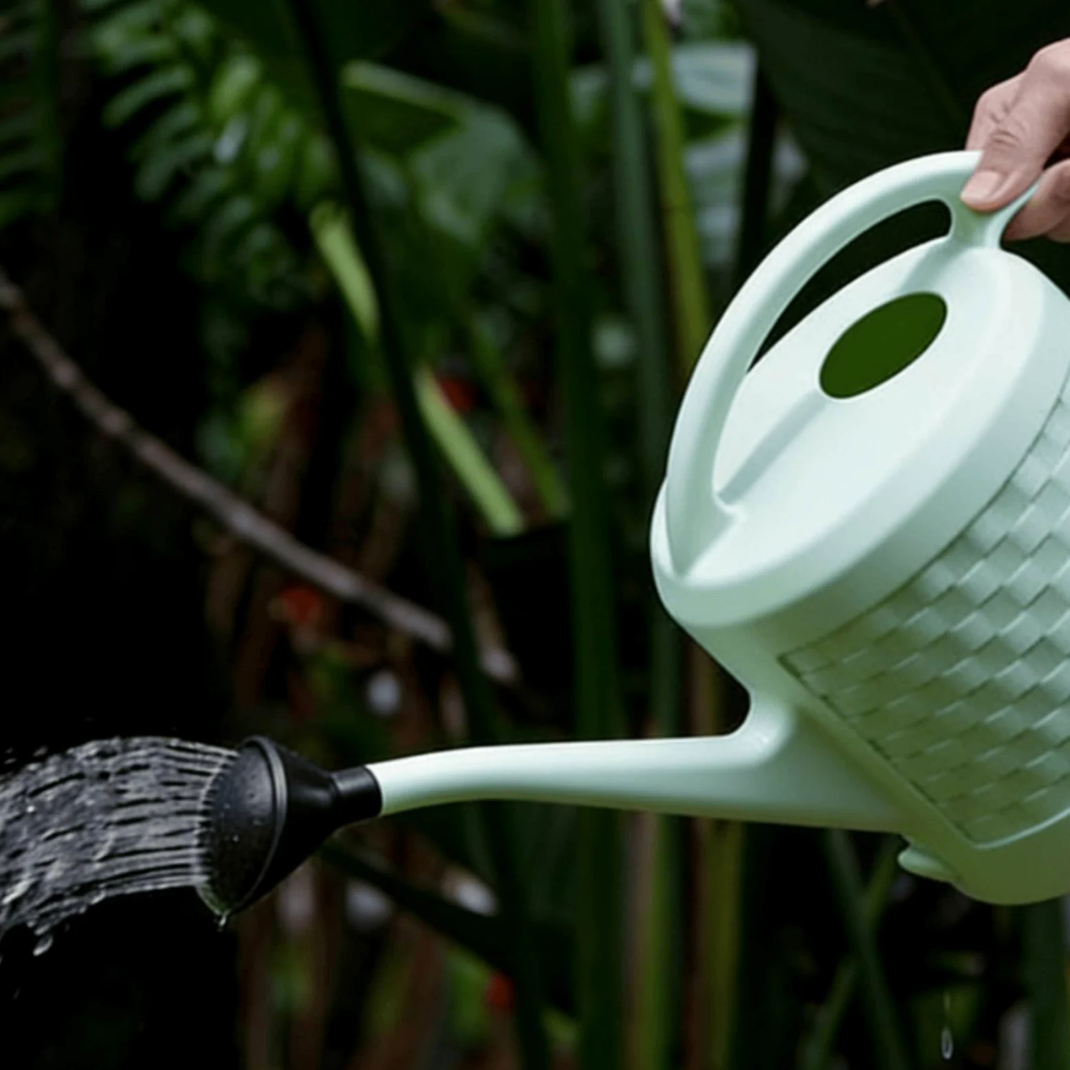 Arrosoir à Bec Étroit Pulvérisateur Doux Outil D'arrosage Résistant pour Intempéries, Vert Matcha, 12L