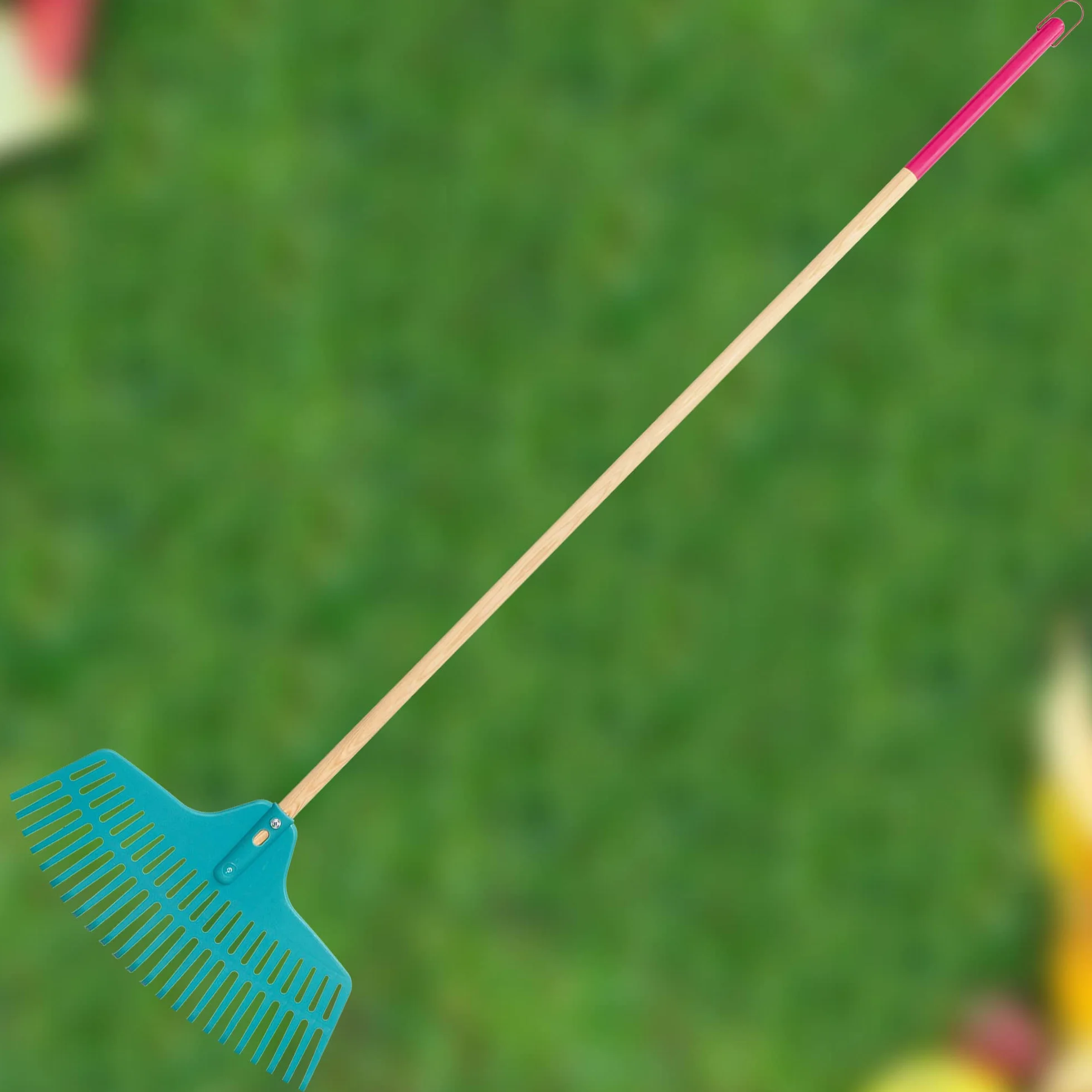 KOTARBAU® Rateau a Feuille - Plastique - 46 cm - avec Manche en Bois - 23 Dents - Rateau Jardin - Ramasse Feuille - Balai Gazon - Turquoise