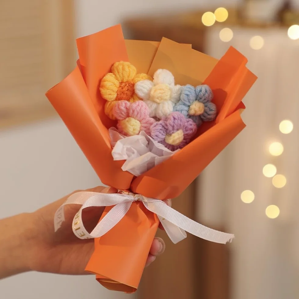DONGKER Bouquet de Fleurs au Crochet 2 Pièces Kit Coloré pour Saint-Valentin Décoration Maison