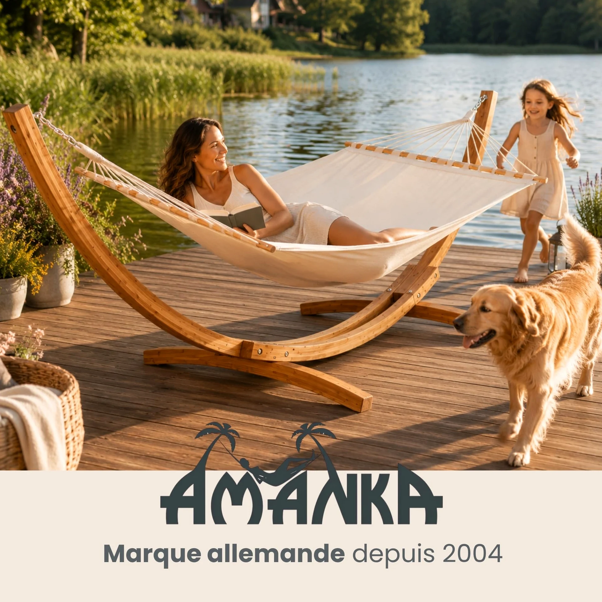 AMANKA Hamac XXL avec Support en Bois de Mélèze - Charge Maximale 150 Kg - pour 2 Personnes - Toile de Coton Suspendue - Structure Stable et Durable avec Mousquetons - Accessoire de Détente