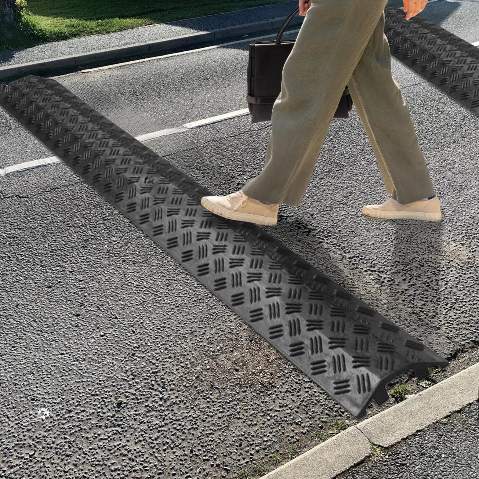 Rampe Étanche en PVC Robuste avec Base Antidérapante 51,18 Pouces Protection Extérieure