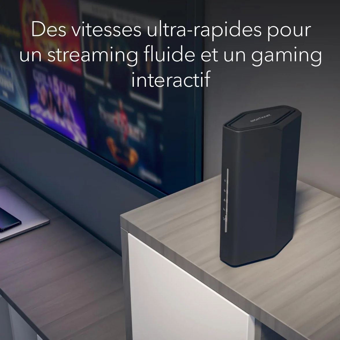 Netgear Nighthawk RS100 Routeur WiFi 7 bibande BE3600 3,6 Gbit/s 135 m2 50 périphériques Port 2,5 Gbit/s