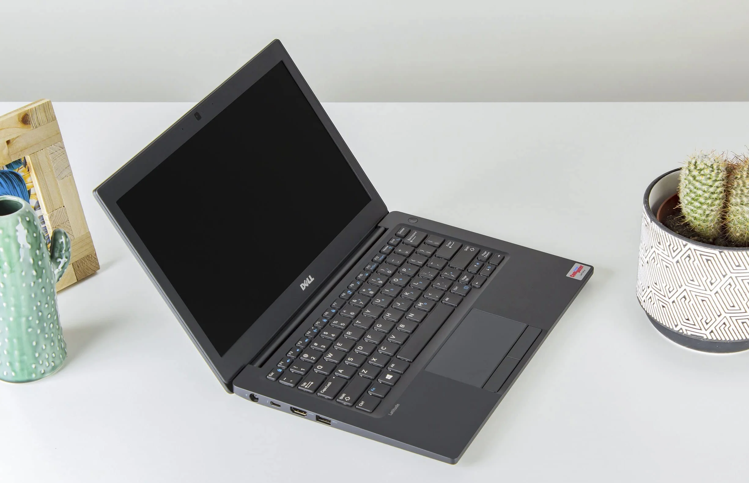 Dell Latitude 7280 Core i5 6Gen 12,5" HD 8 Go 256 Go SSD Windows 10 Ordinateur portable professionnel reconditionné