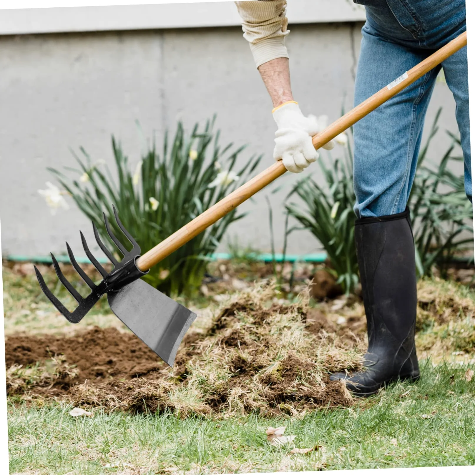 Houe de Jardin Multifonction en Acier Inoxydable Noir Robuste | Tête Combinée Bêche et Râteau, pour Ameublir la Terre, Design Solide, Outil de Jardinage Pratique