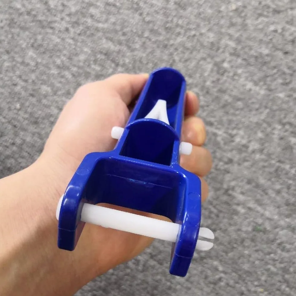 Tête de piscine pour aspirateur compatible avec poignée de joug, clip rapide