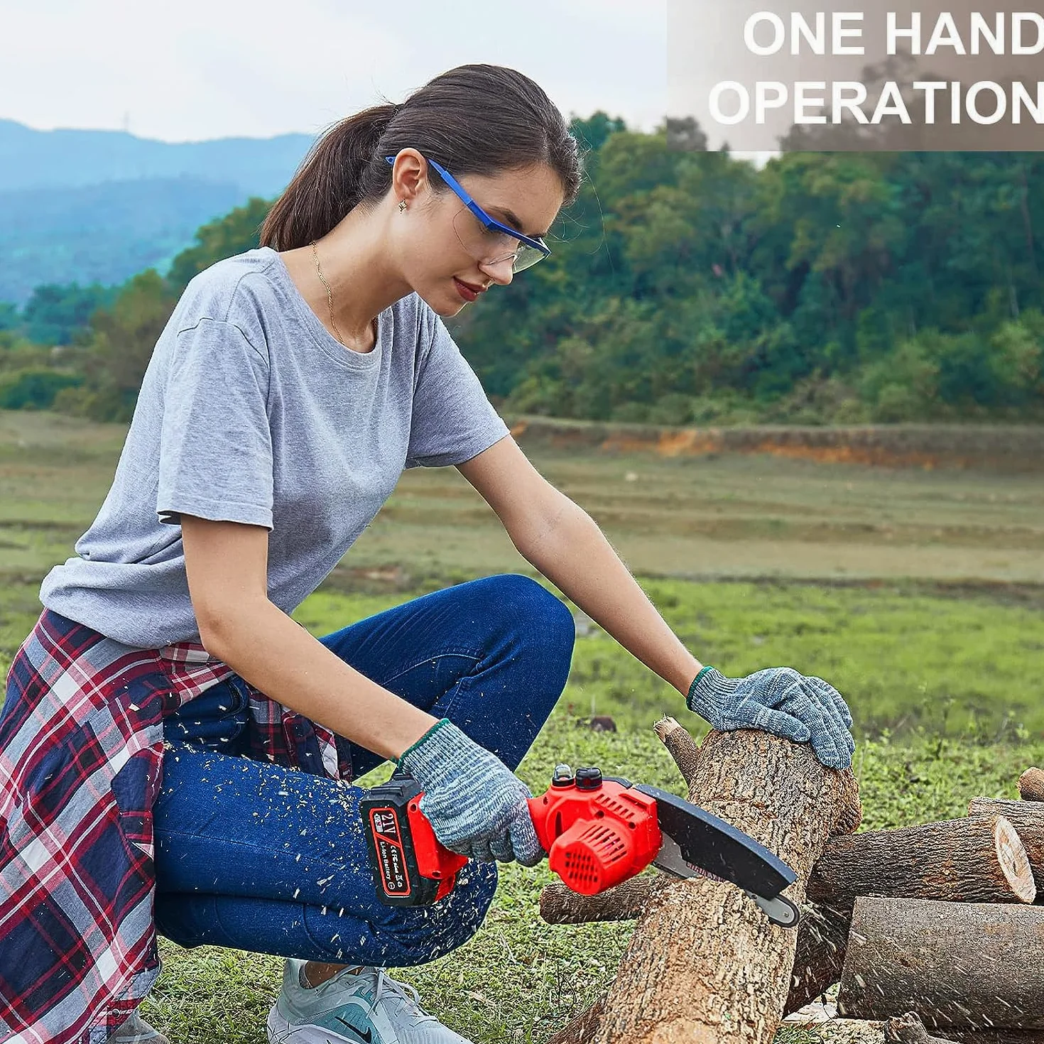 Mini Chainsaw 2x4000mAh Battery, 6 Inch 880W Cordless Electric Chainsaw Portable One-Handed Battery Chainsaw with Automatic Oiler