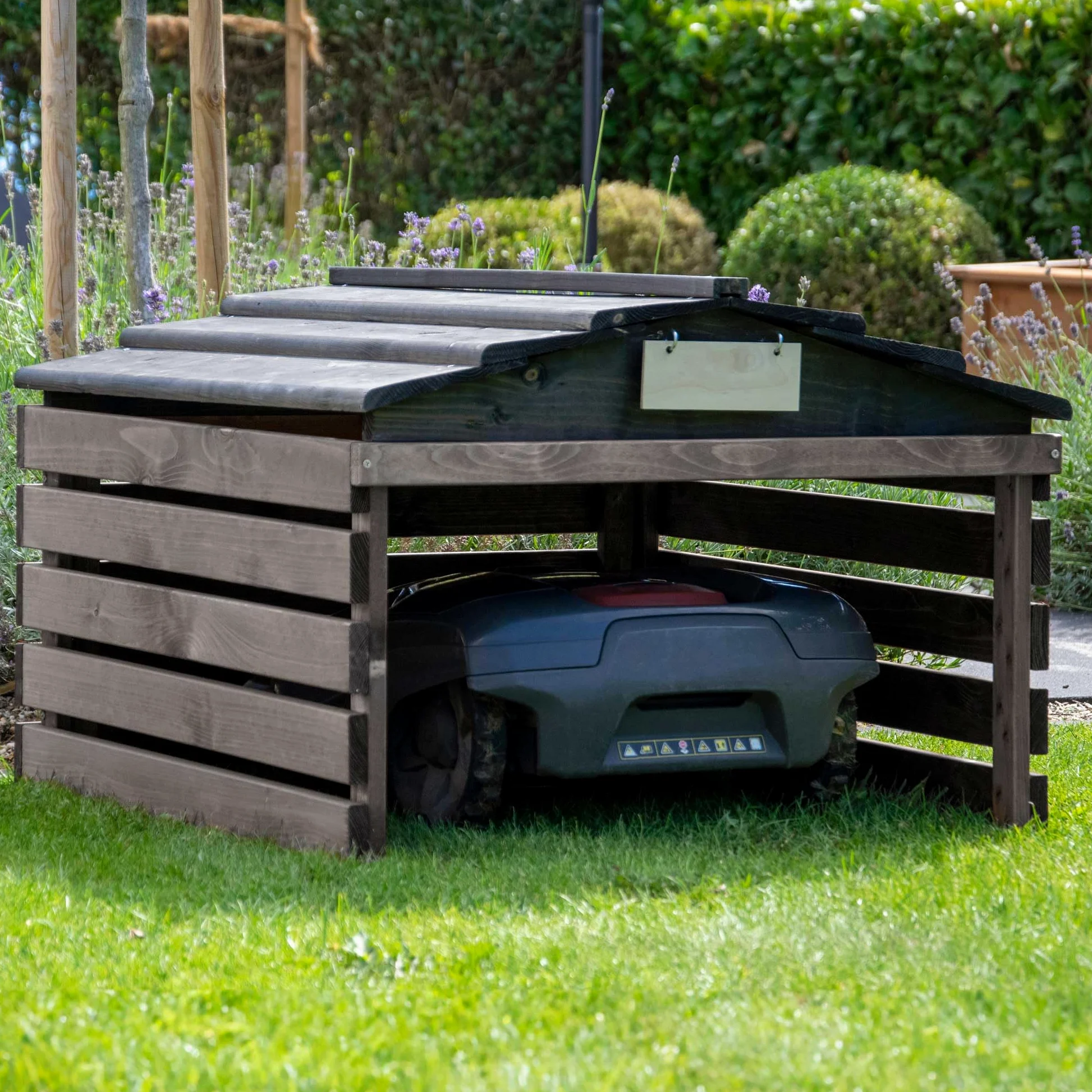 dobar Garage pour Robot Tondeuse en Bois avec Toit Amovible - Abri pour Robot Tondeuse à Gazon avec Panneau Personnalisable - 78,5 x 74 x 52,5 cm - Gris/Noir