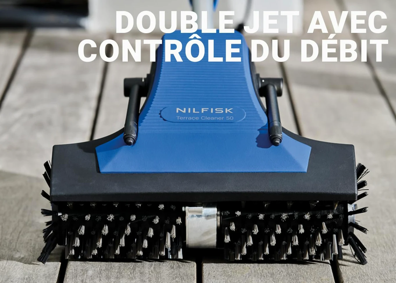 Nilfisk Nettoyeur de terrasse - Nettoyeur électrique pour terrasses en bois avec brosses rotatives et contrôle du débit d'eau (600 W)