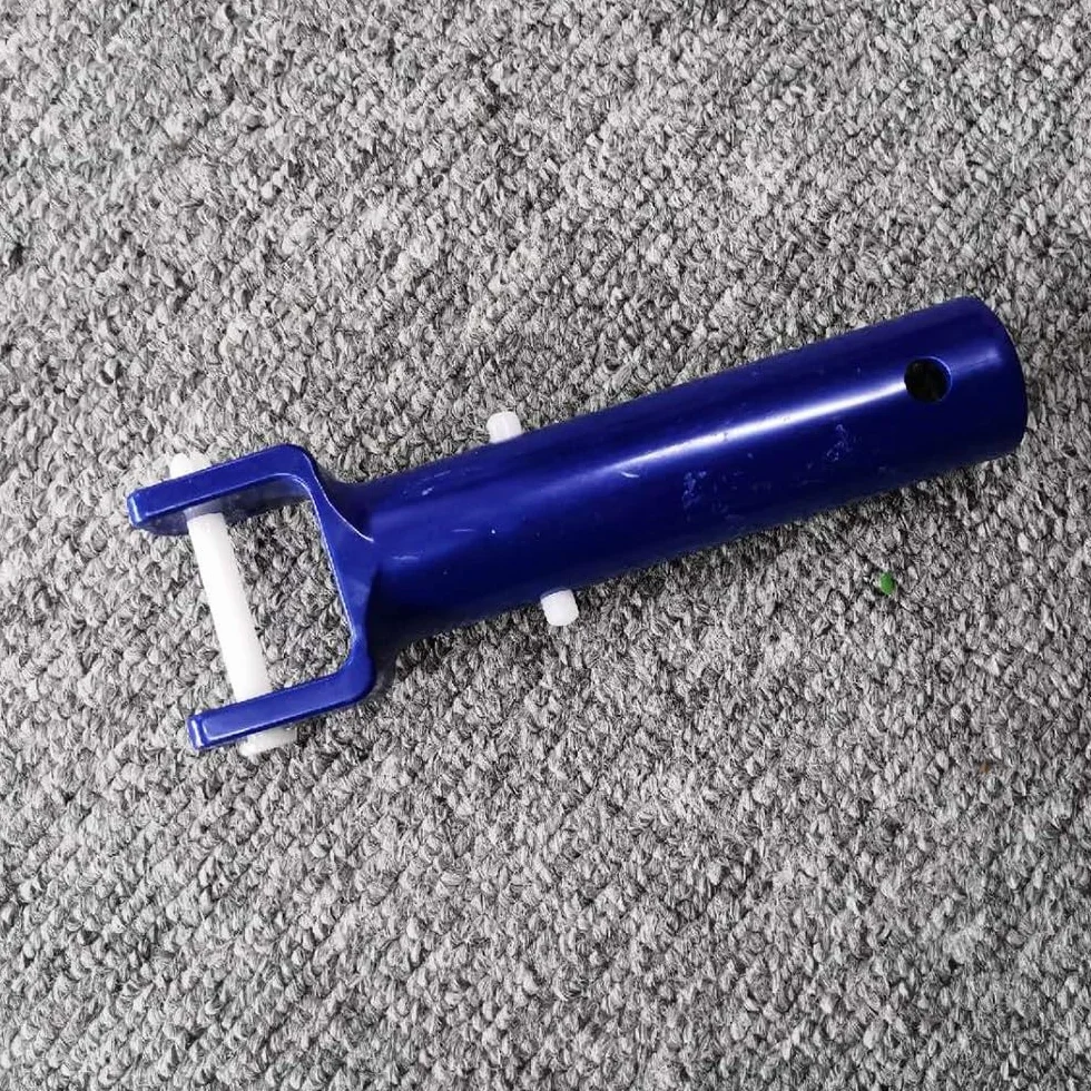 Tête de piscine pour aspirateur compatible avec poignée de joug, clip rapide