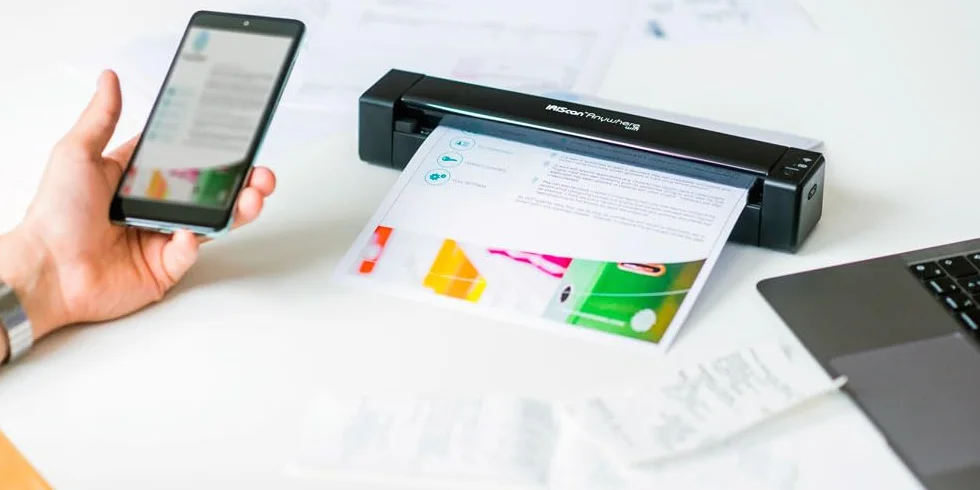 IRIScan Anywhere v6 Scanner Portable de Documents A4 WiFi Recto 15 ppm Couleur Noir/Blanc