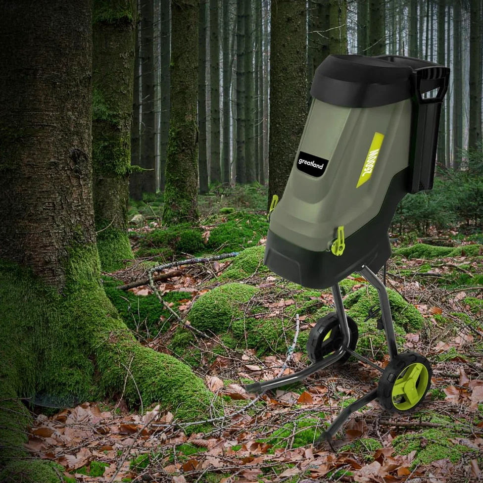 Broyeur de végétaux électrique 2600W avec sac récupérateur de 45L