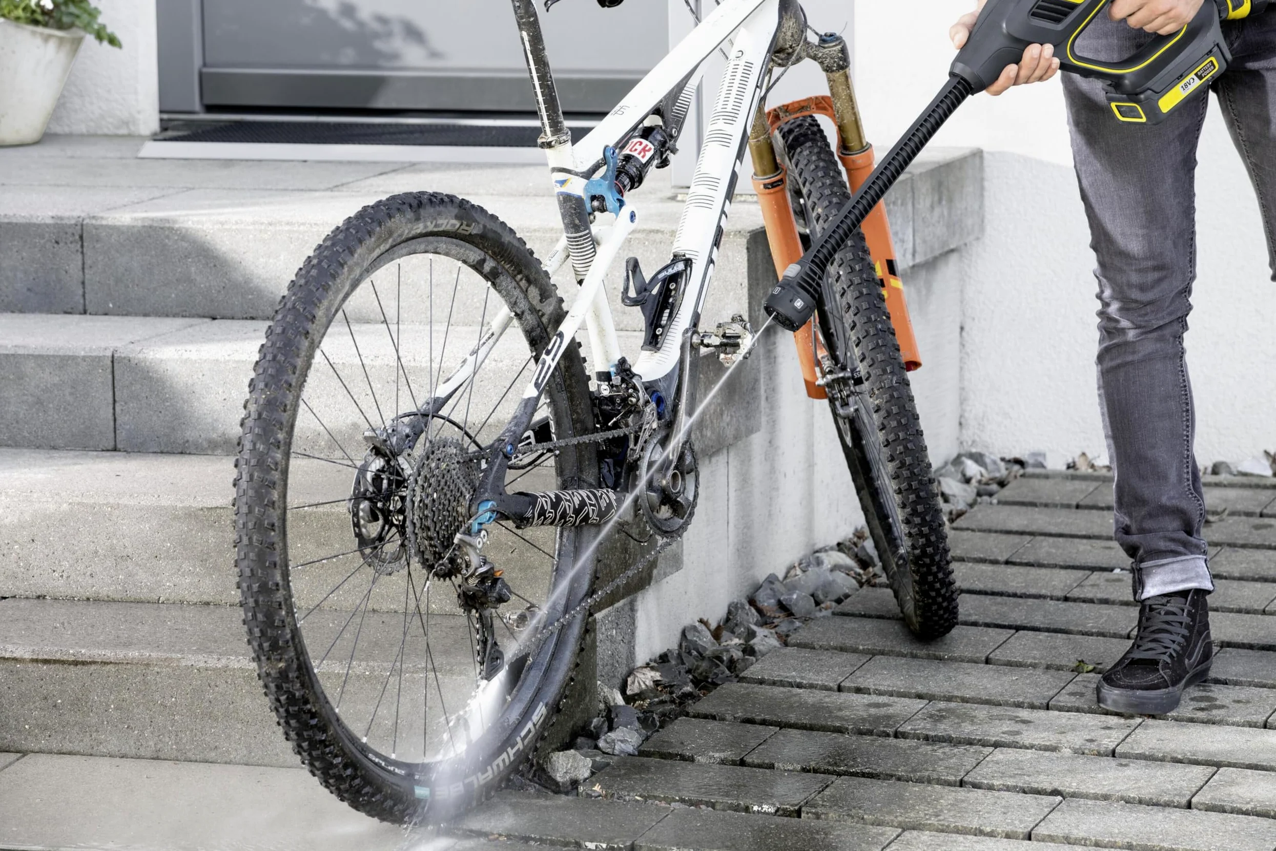 Kärcher MJ 24 Lance Spray multi jet 5 en 1, facile à régler en tournant la tête de l'Broseau, nettoyage de jointes, Fêtes, Démoulage les taches et arrosage