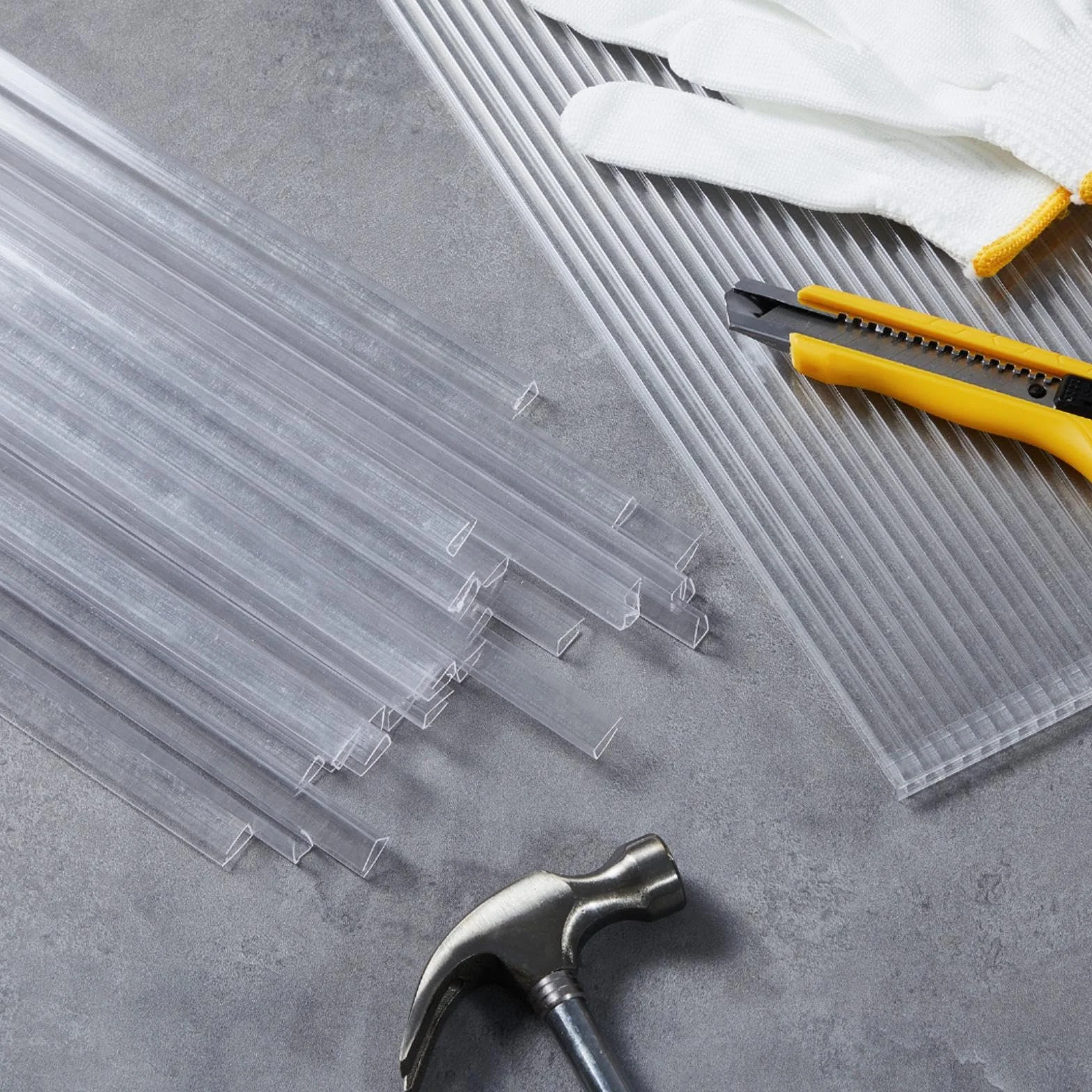 Lot de 30 Panneaux de Serre en Polycarbonate profilé en U pour Panneaux à Double paroi 6 mm ou 4 mm