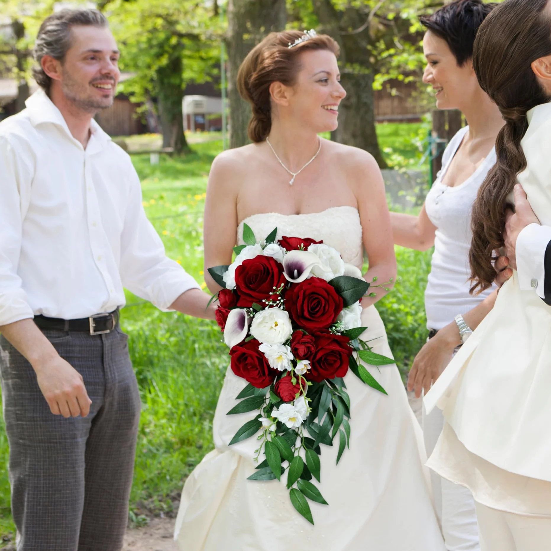 Bouquet de Mariage Lys Rouges et Rose Artificiel en Cascade
