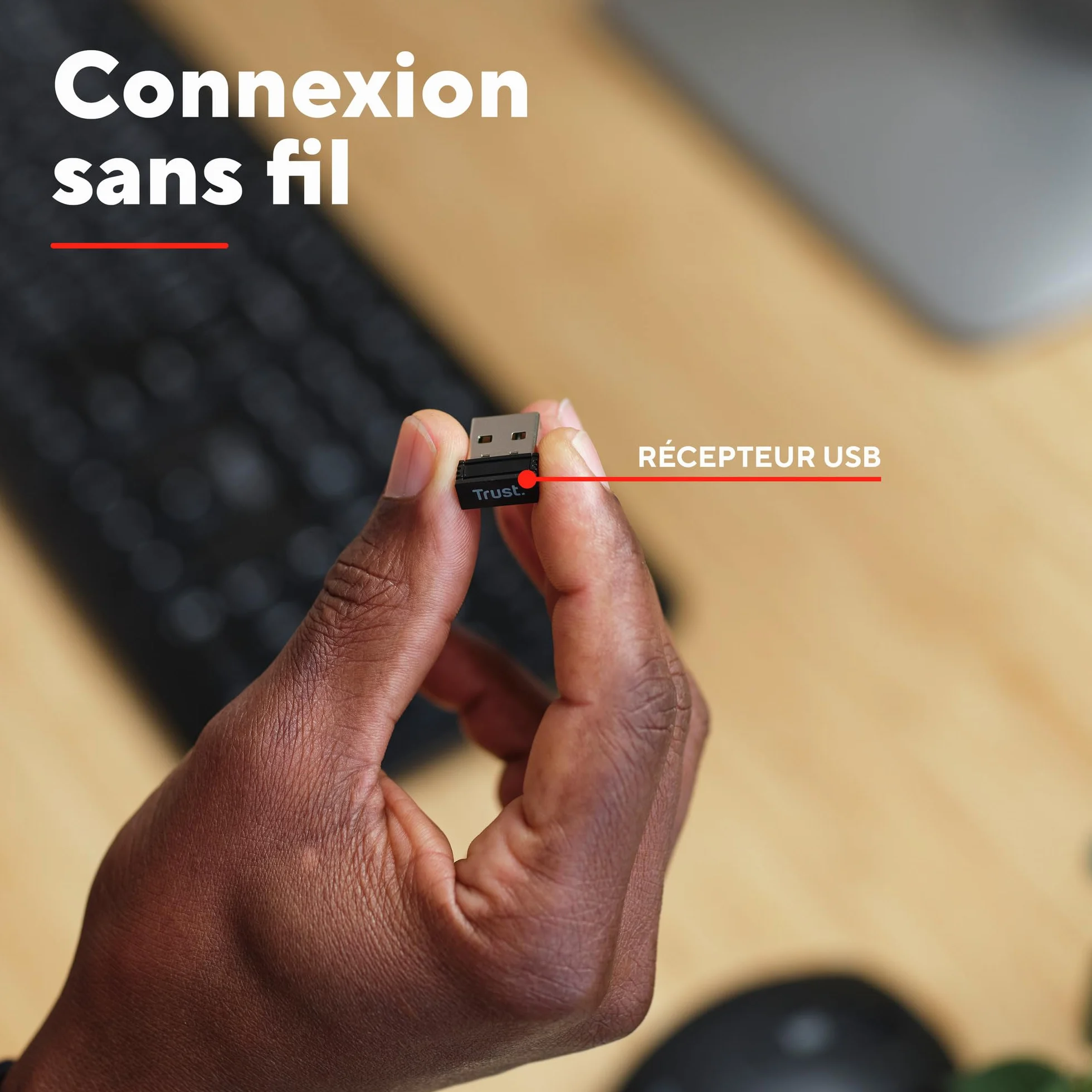 Clavier sans Fil Silencieux AZERTY Français Trust ODY II, Touches Plates Flottantes, Résistant aux Éclaboussures, Récepteur USB RF 2.4GHz, Noir