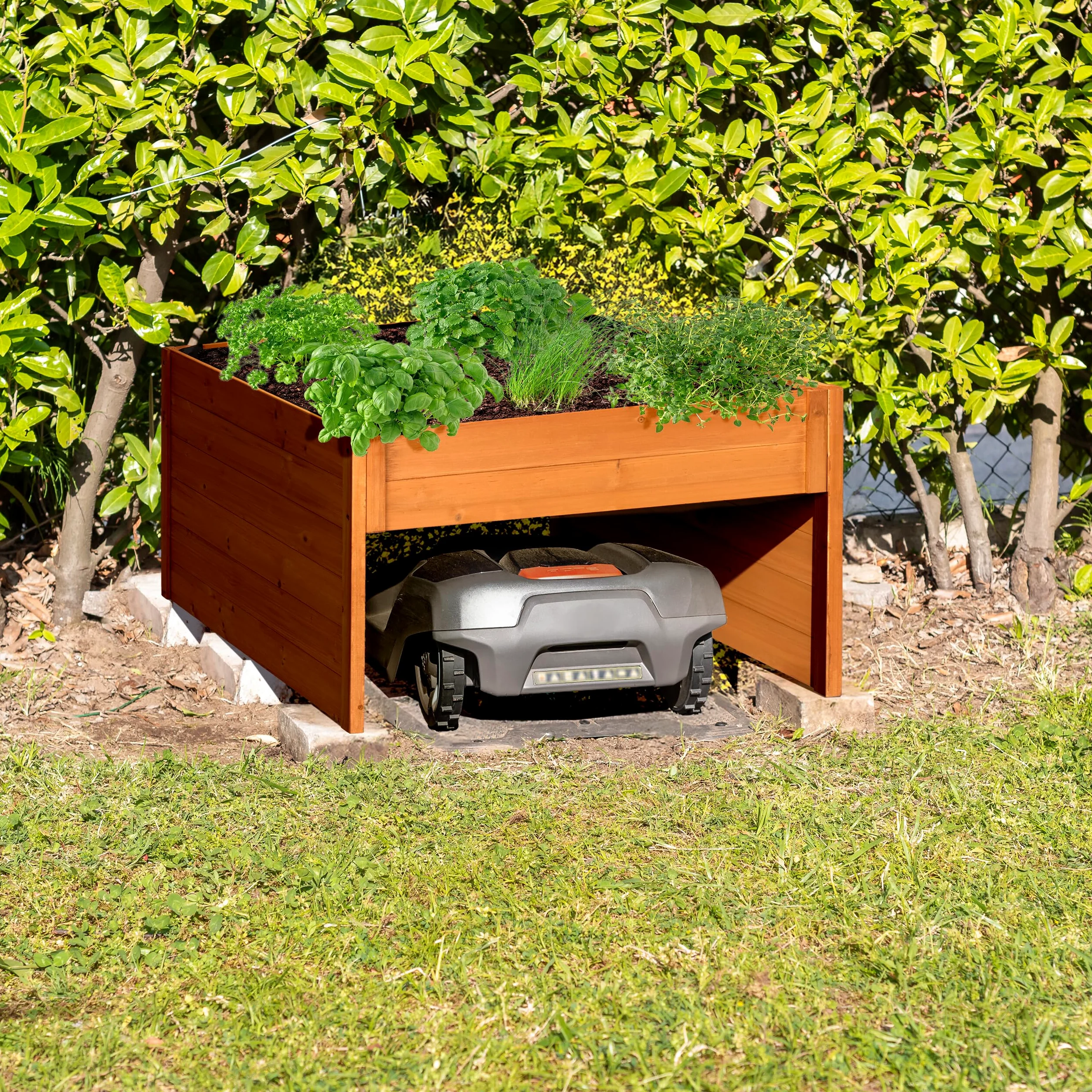 Relaxdays Garage pour Robot Tondeuse, Toit Qui Peut accueillir Vos trésors Verts, H x L x P : 52,5 x 79 x 74 cm, Orange