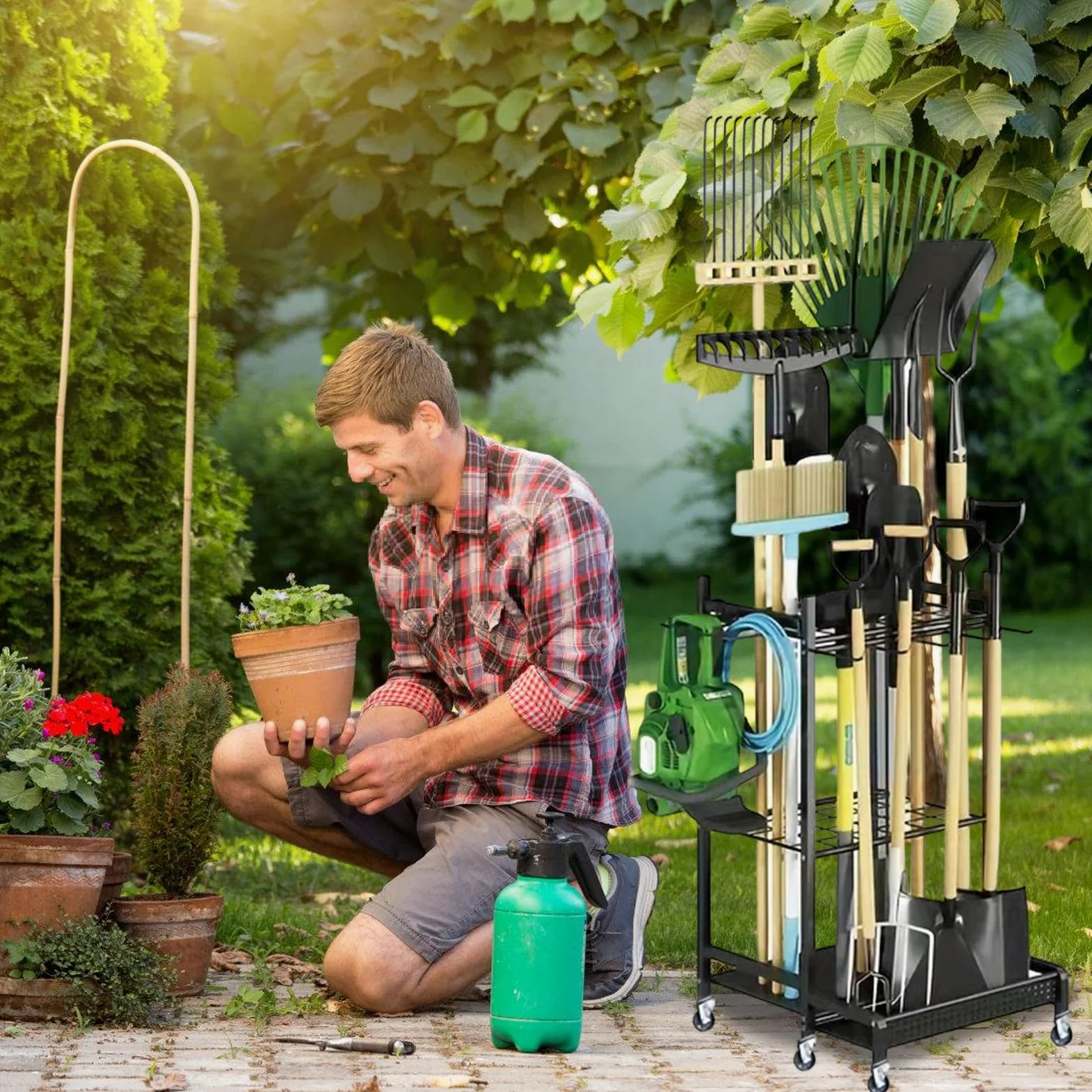 Porte-outils de jardin avec mouvement fluide, idéal pour ranger pelles, râteaux et accessoires de jardin, chariot à outils de jardin robuste