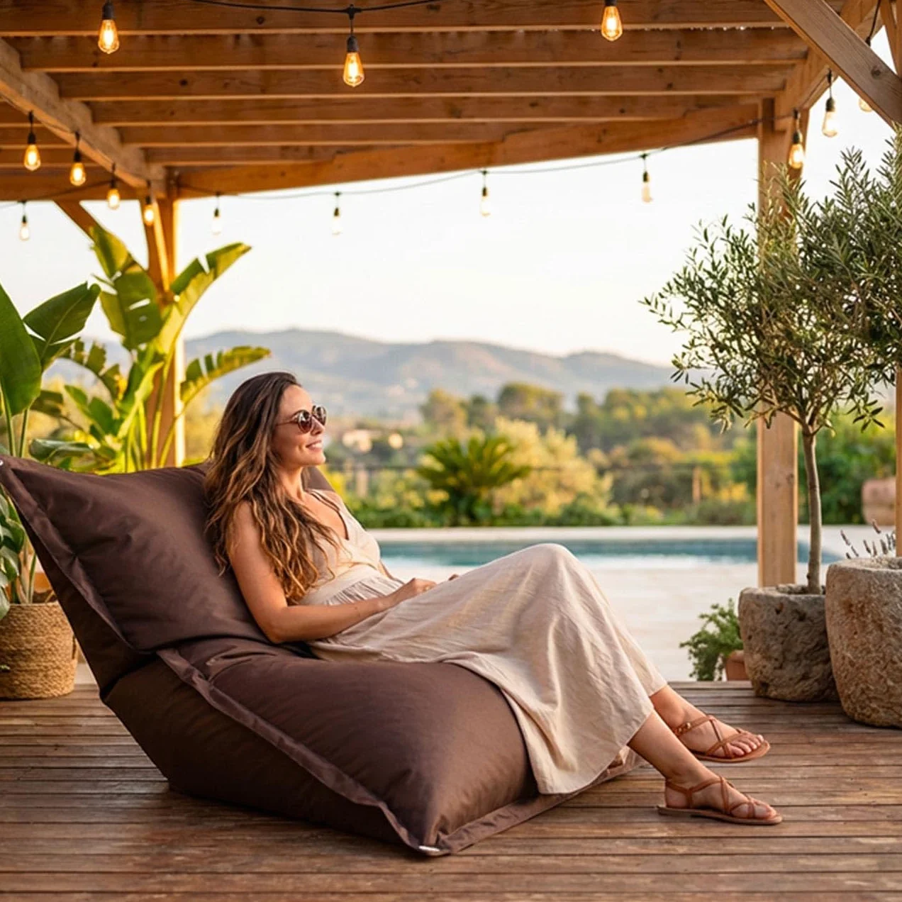 LIVEDECO - Pouf Extérieur, Outdoor, Jardin, Terrasse, Marron Chocolat BiG52 Iron RAW