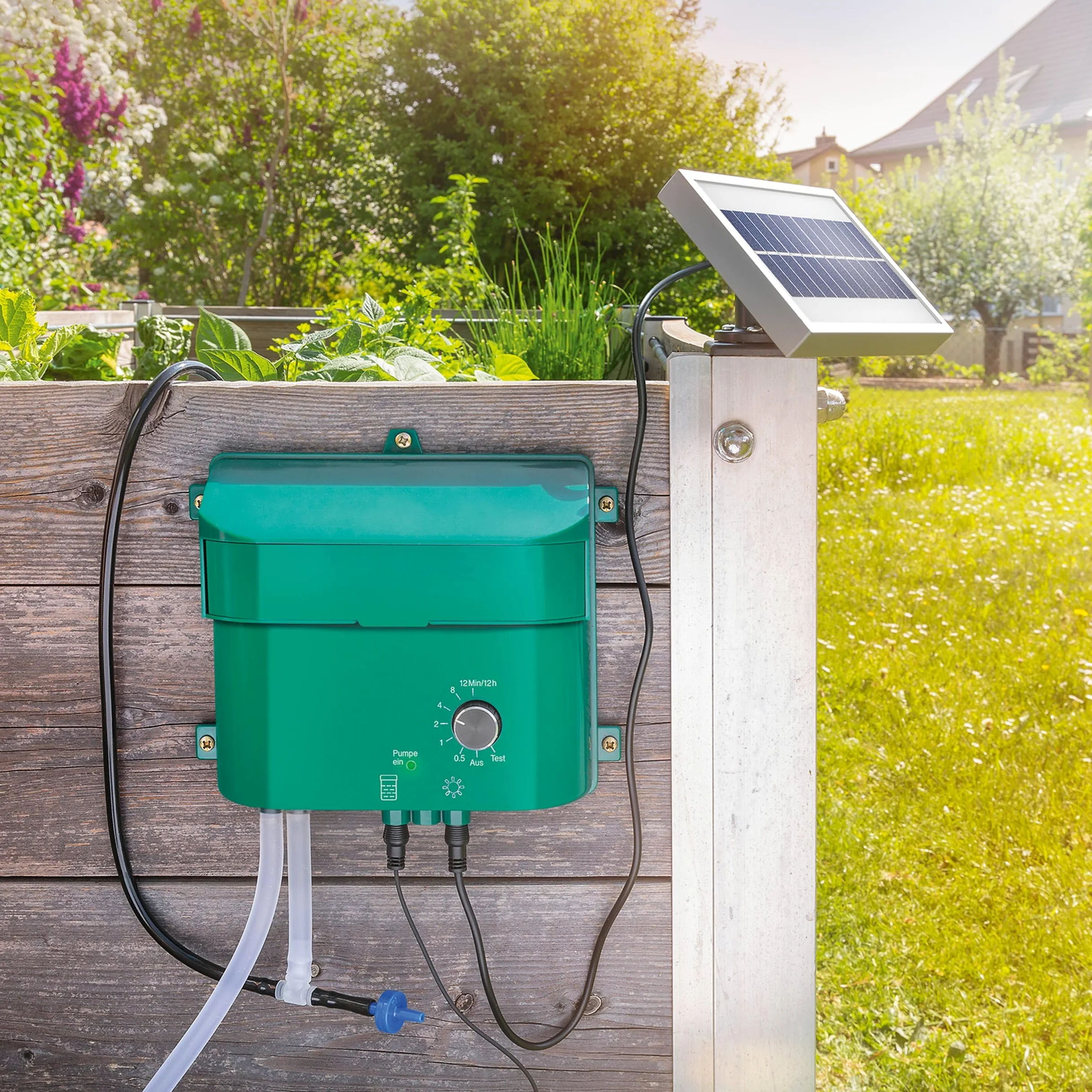 Esotec 101100 Kit complet d'arrosage/Système d'irrigation solaire complet avec 15 goutte-à-goutte