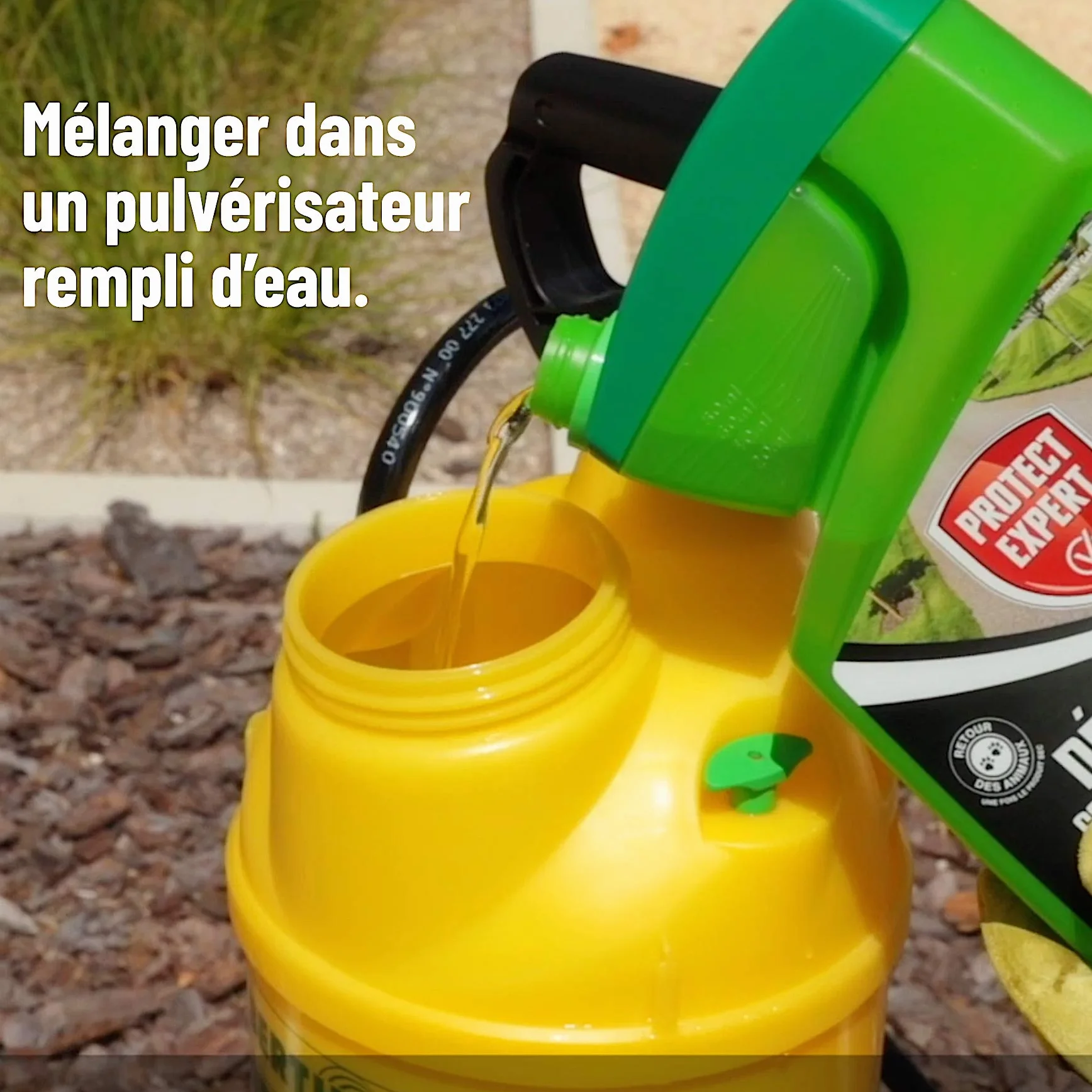 PROCOURB400 Désherbant Grandes Cours Ultra Concentre 400 ML