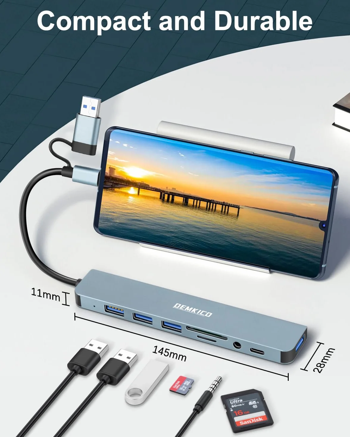 Hub USB C 8 en 1 avec 4 Ports USB, Lecteur SD/TF, Prise Casque 3,5 mm, Port USB C, Compatible MacBook Pro/Air, Tablettes, Smartphones - Gris