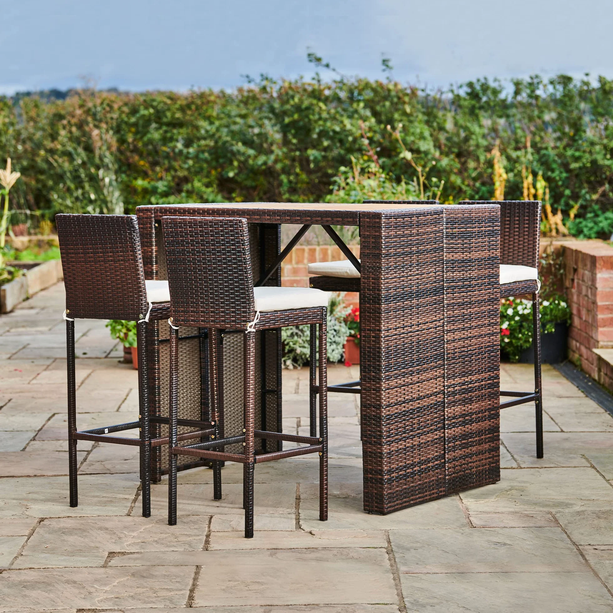 Teamson Home Ensemble Table et 4 Chaises de Jardin Extérieur Hautes Style Bar Plateau en Bois Coussins Amovibles