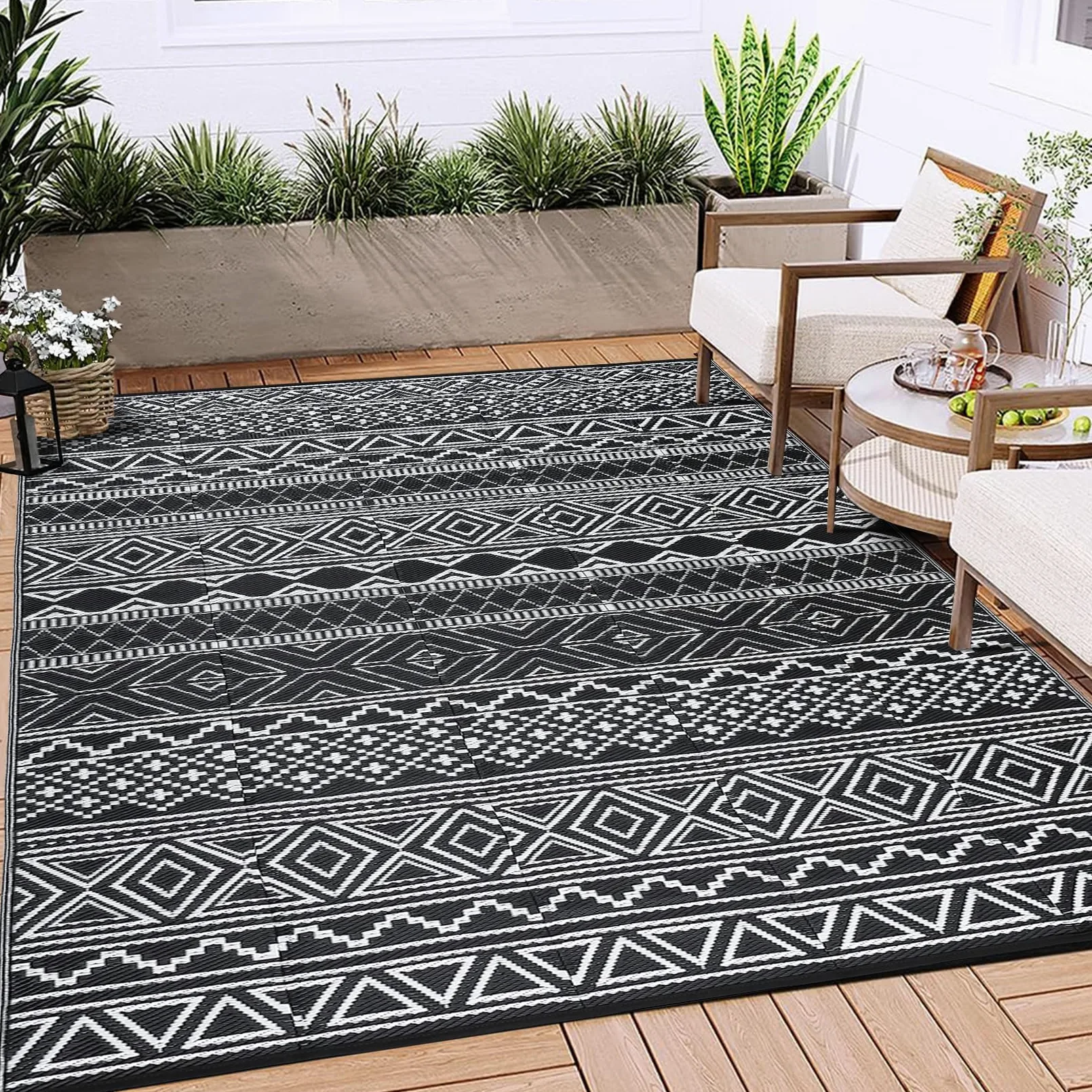 Tapis d'extérieur réversible imperméable pour terrasse 240 x 300 cm | Tapis d'extérieur léger et pliable en paille en plastique pour camping-car, porche, balcon, jardin, pique-nique, noir/blanc