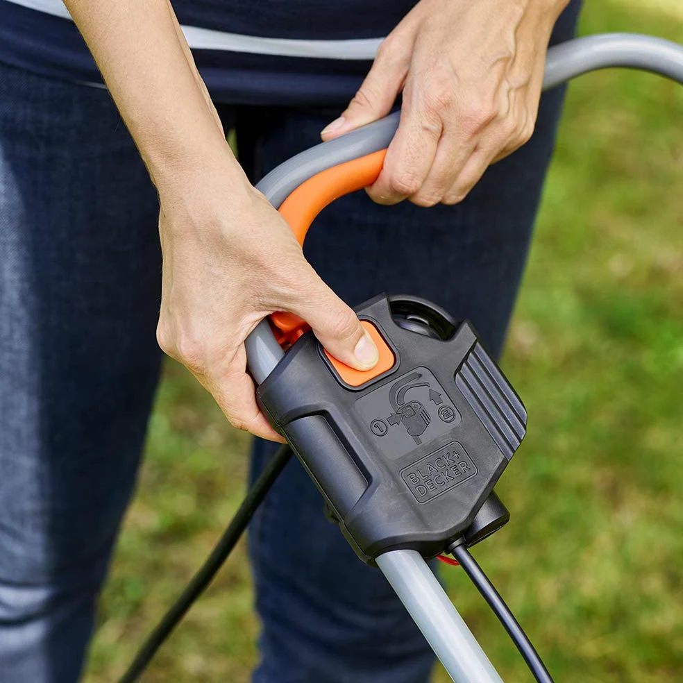 BLACK+DECKER Tondeuse rotative BEMW351-GB