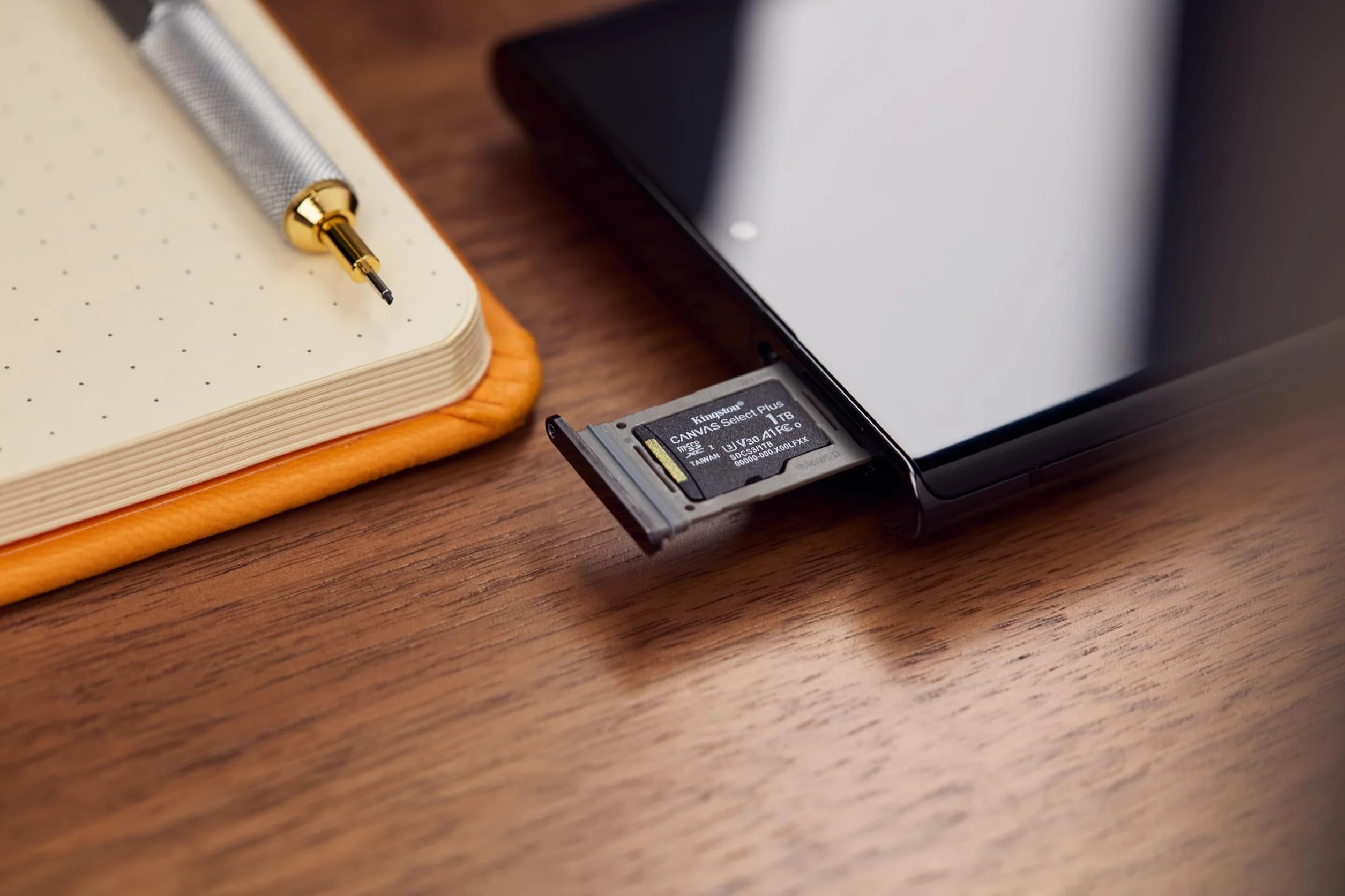 Kingston Canvas Select Plus Carte mémoire microSD 128GB microSDXC Gen3 150MB/s A1 Adaptateur SD Inclus