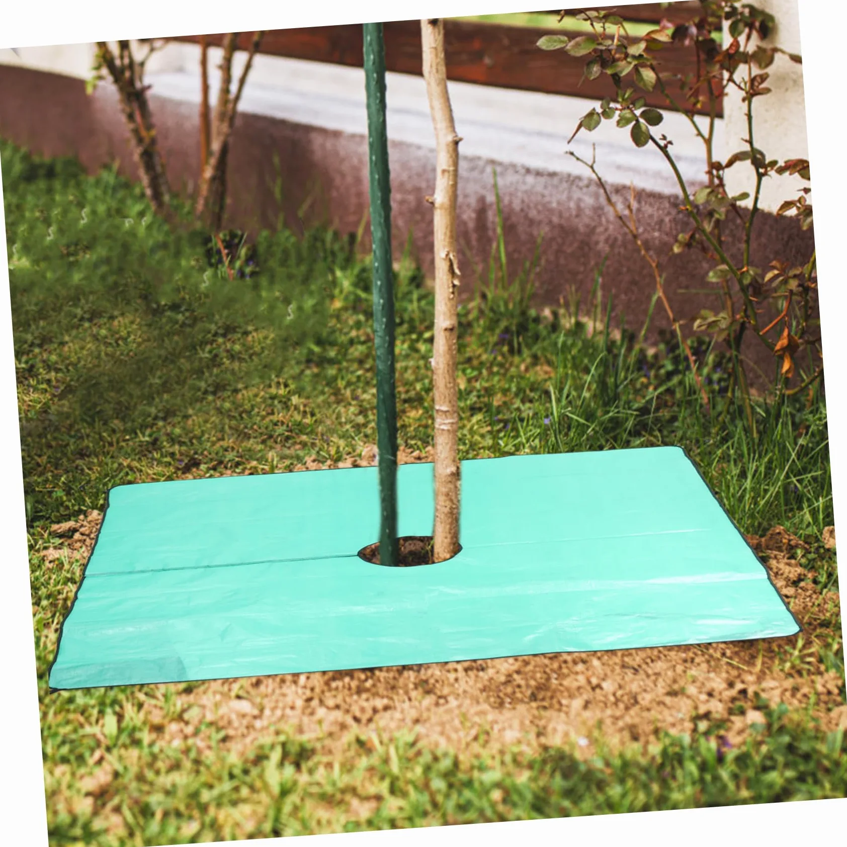 UPKOCH Bâche de Taille Paysagère Résistante la Déchirure en Pp avec Trou Central de 30cm pour Nettoyage des Feuilles et Entretien du Jardin