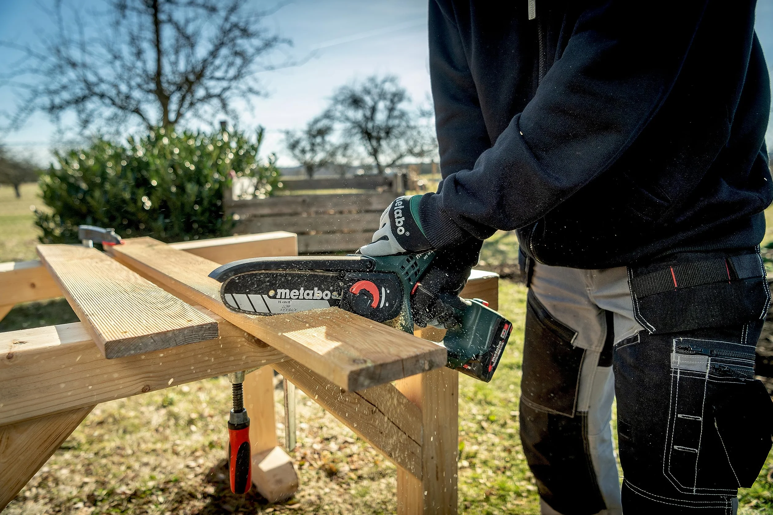 METABO 600856850 Scie sabre (sans fil) avec étui Batterie