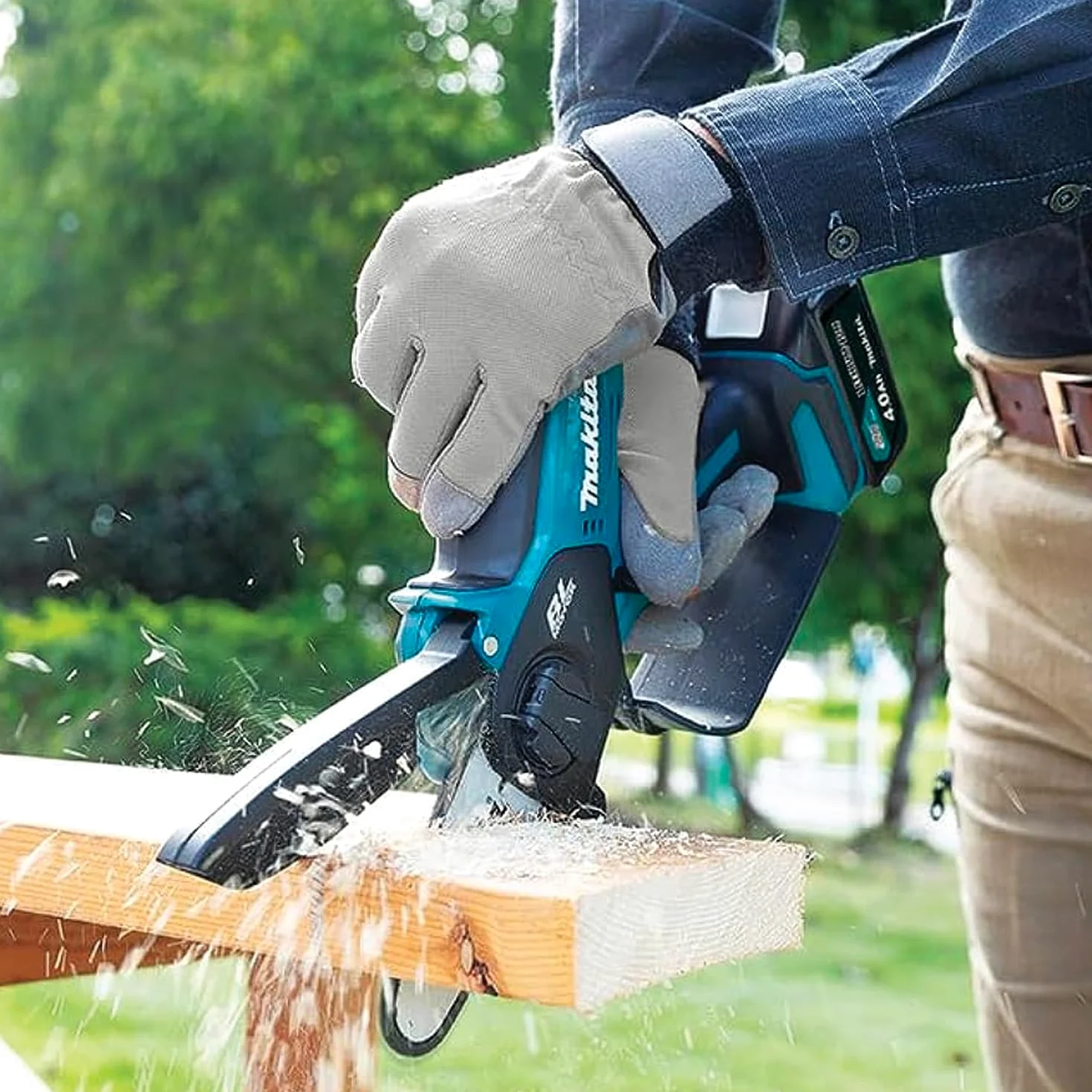 Tronçonneuse d'élagage 12V (Solo) - MAKITA UC100DZ