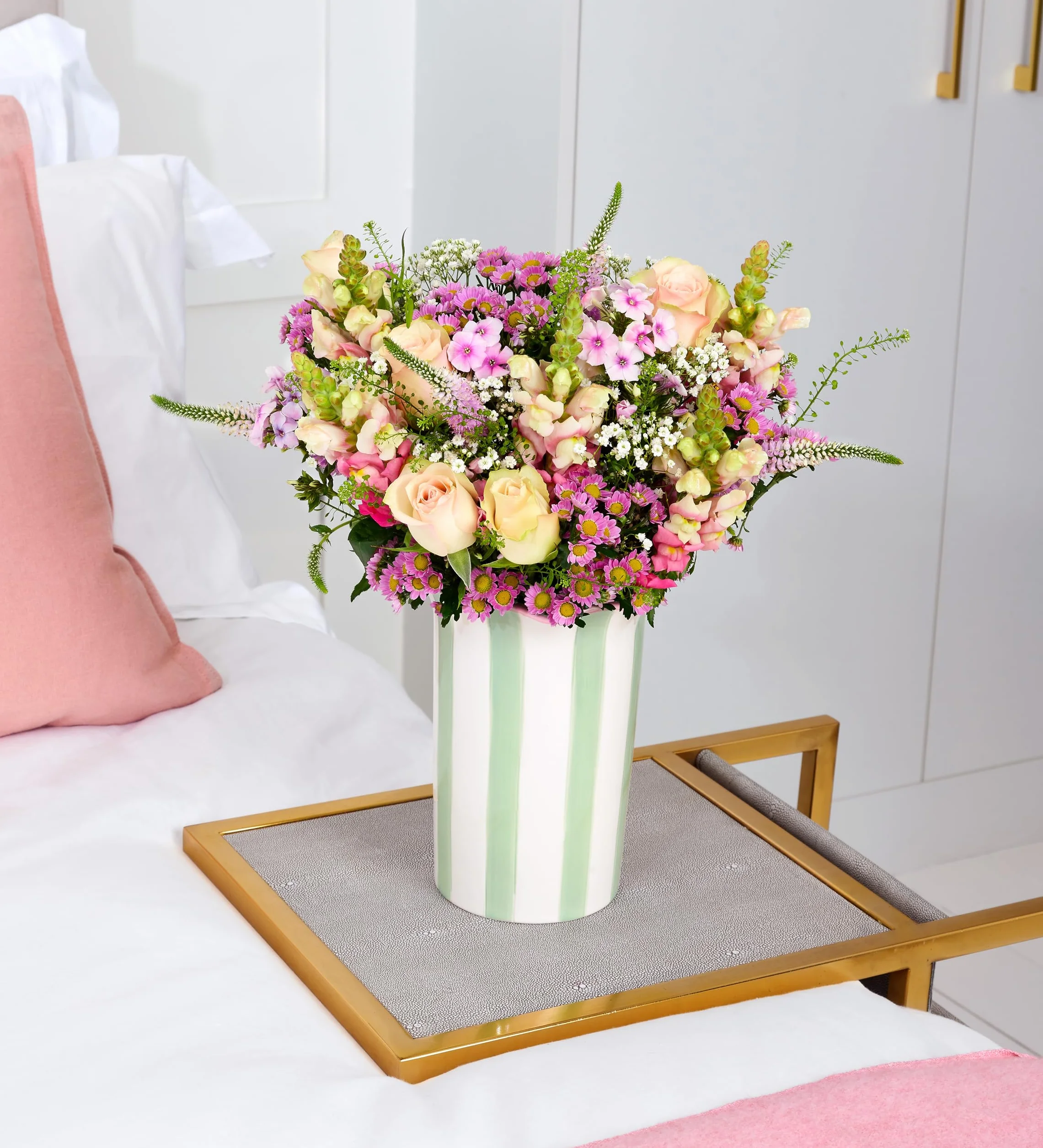 Soleil Rose Arrangement de fleurs fraîches livré en main Cadeau élégant taille M